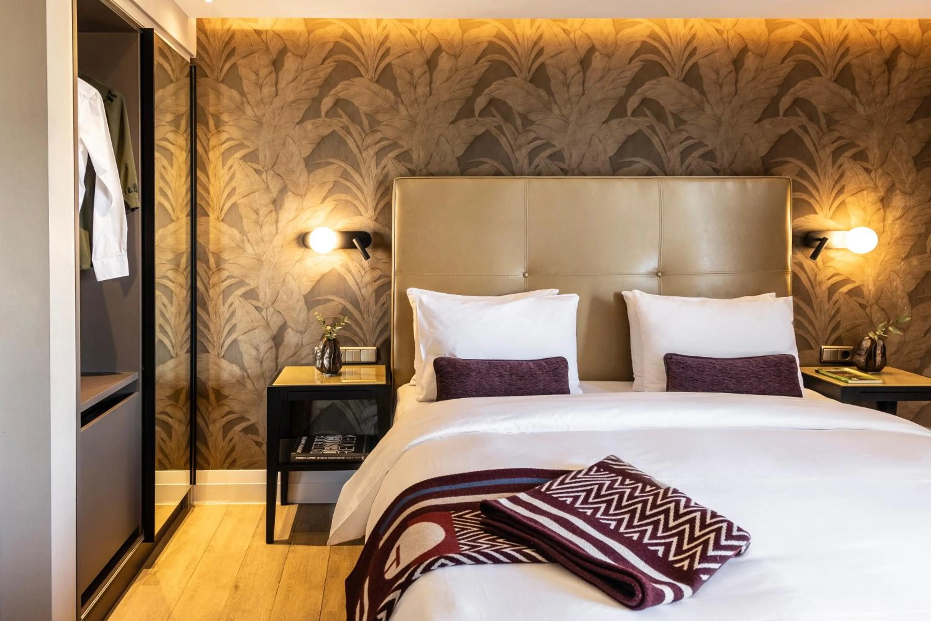 Photo of the whole room, Bed in The Y Hotel