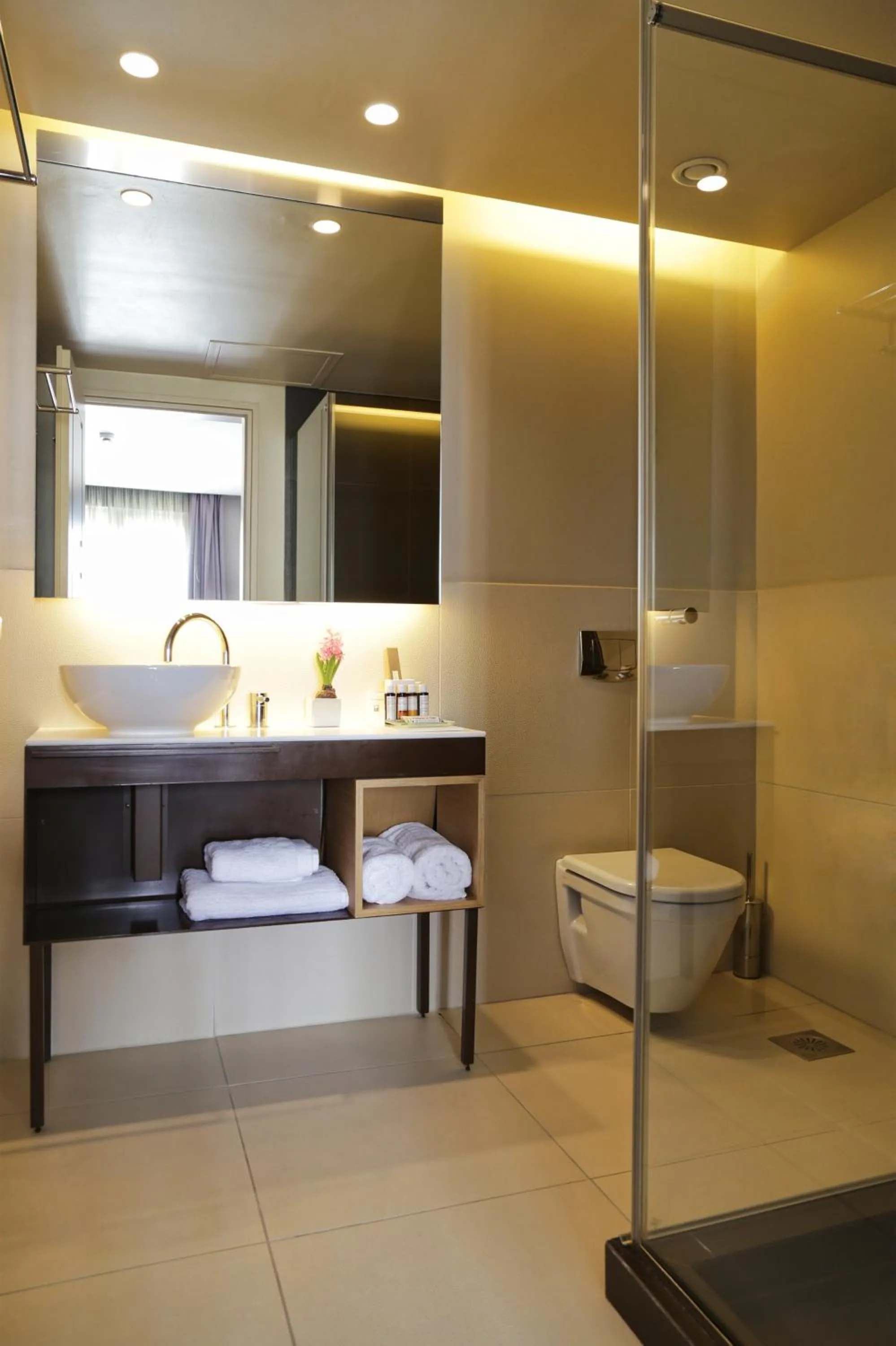 Bathroom in The Y Hotel