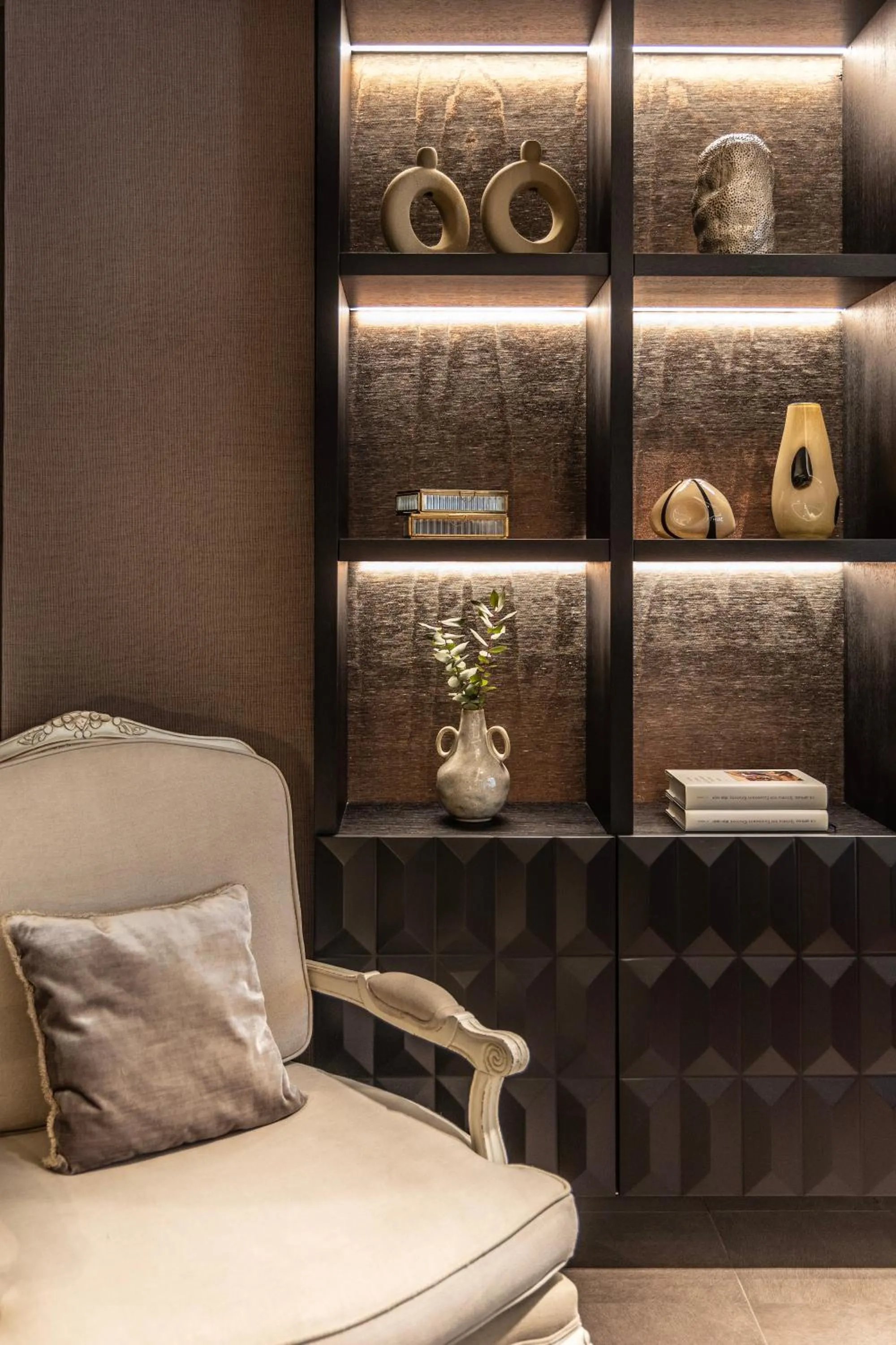 Living room, Bed in The Y Hotel