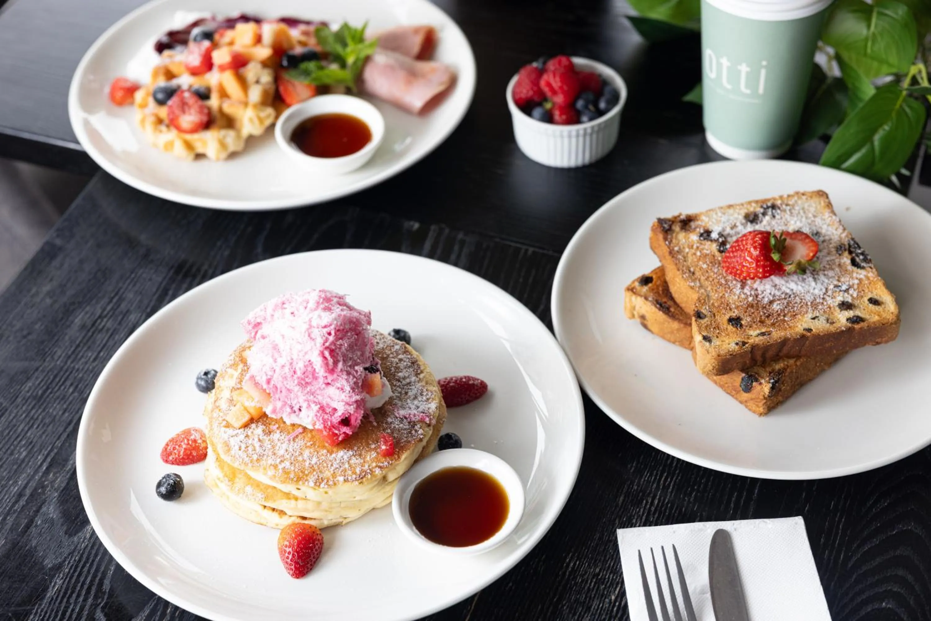 Restaurant/places to eat in Courtyard by Marriott Brisbane South Bank