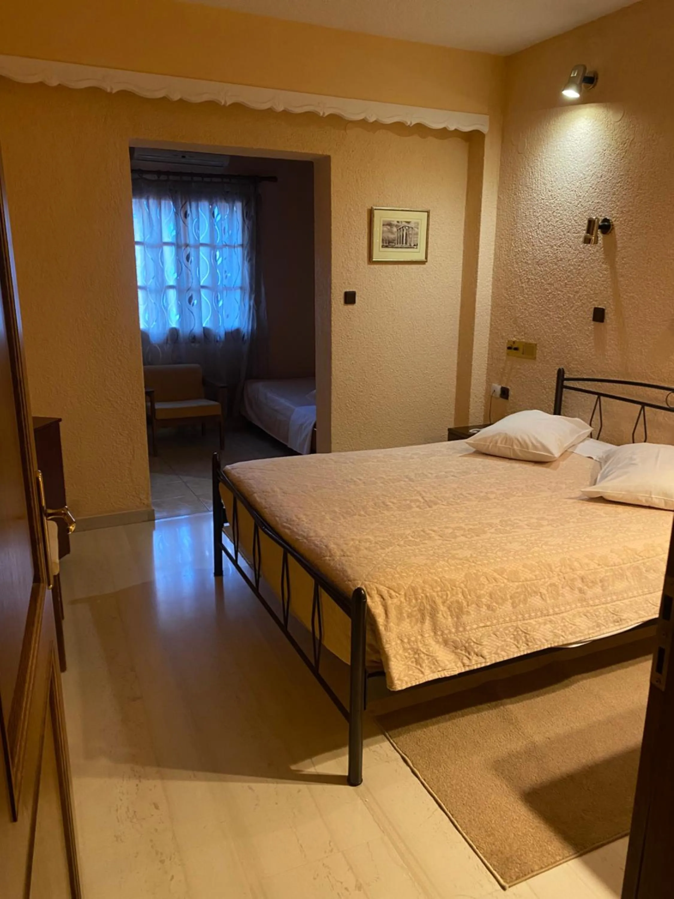 Bed in Olympic Hotel