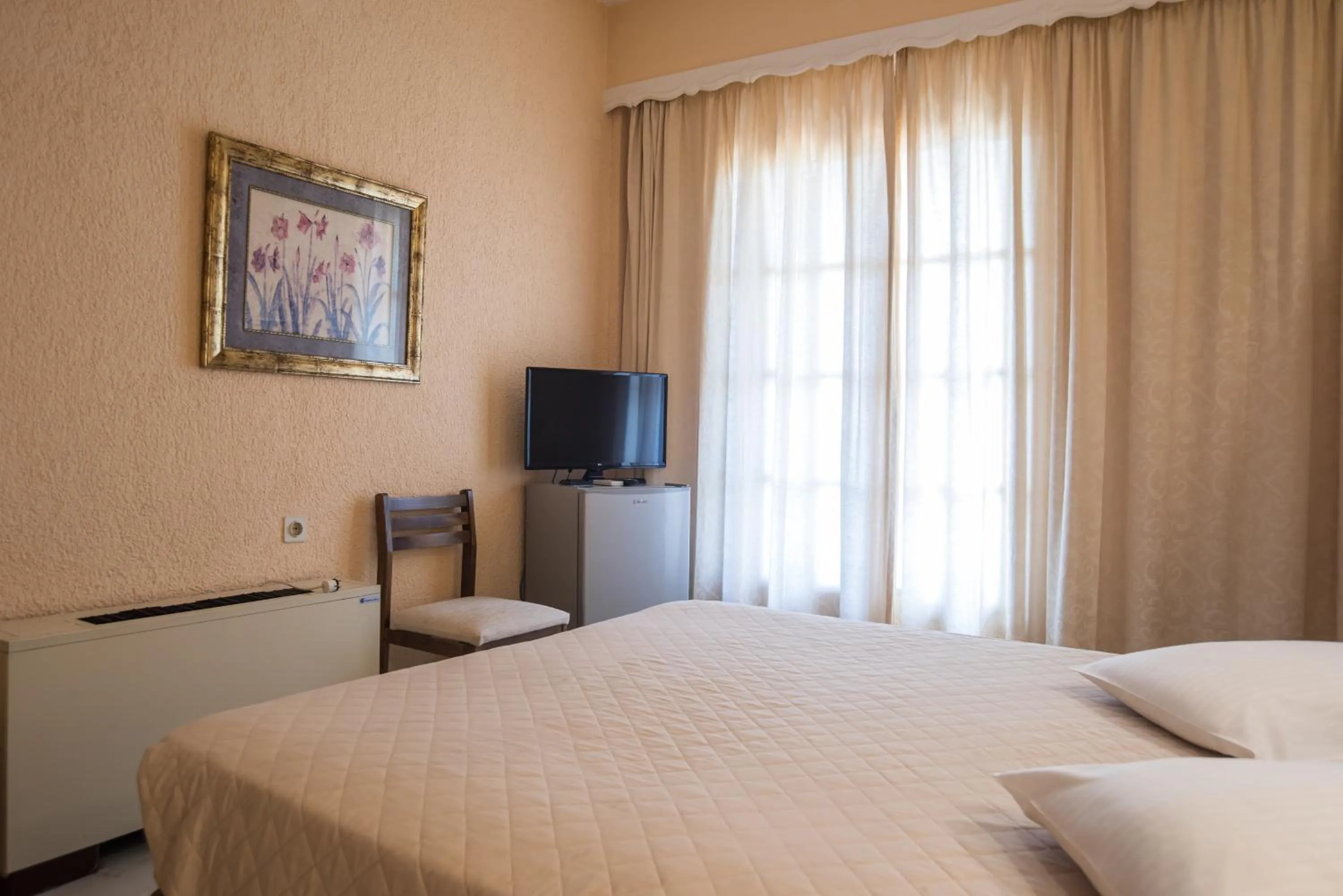 Bed in Olympic Hotel