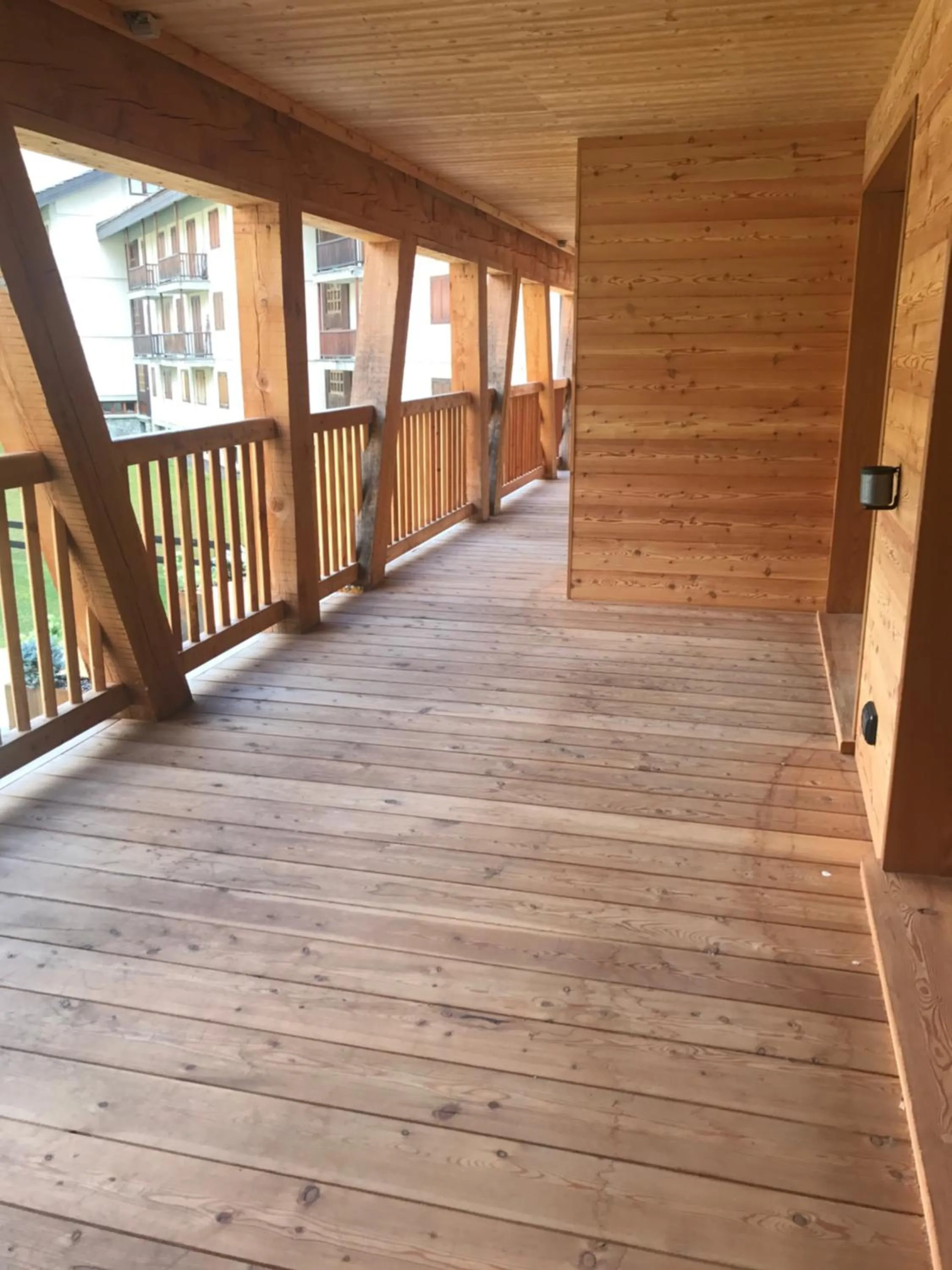 Balcony/Terrace in Aux Pieds du Roi - Suite & Spa