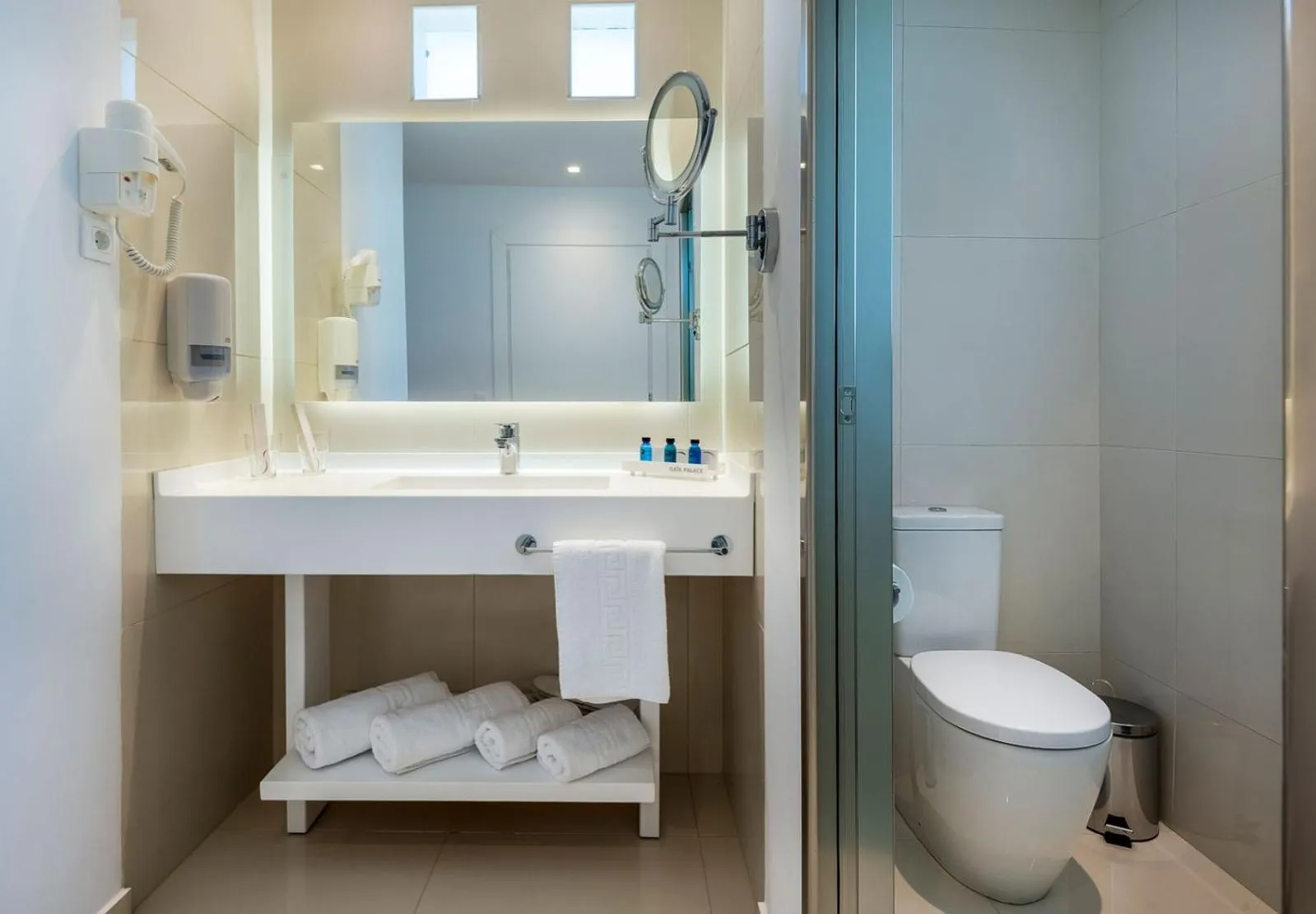 Toilet in Gaia Palace