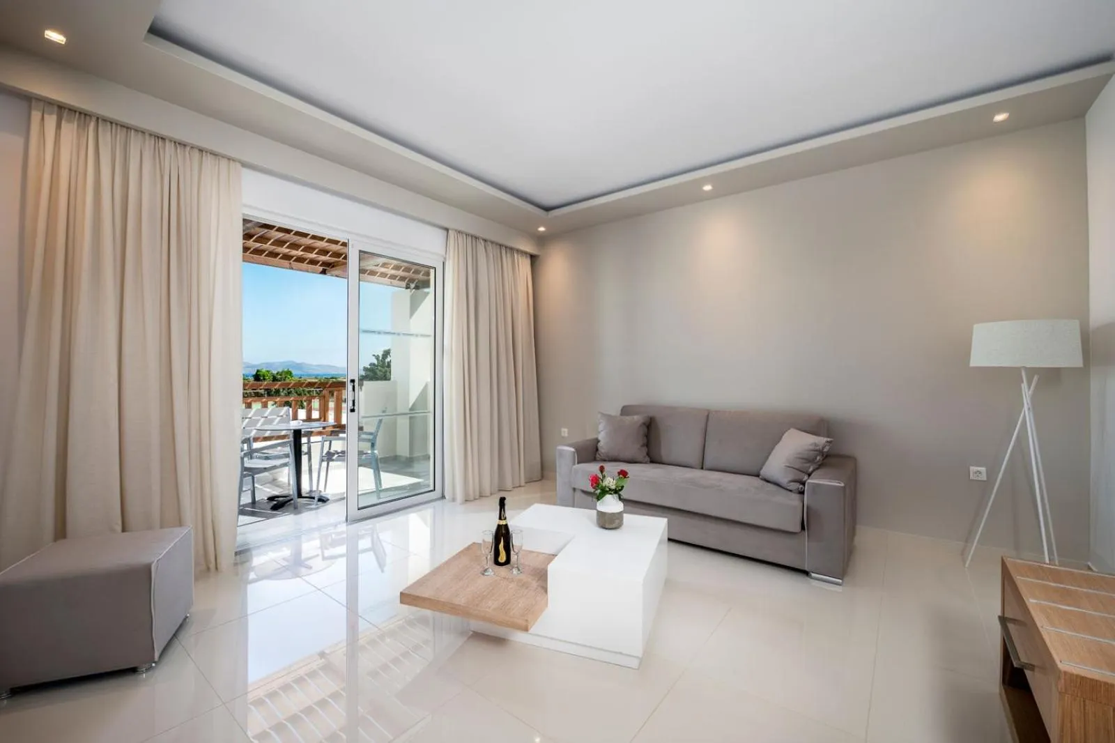 Balcony/Terrace in Gaia Palace