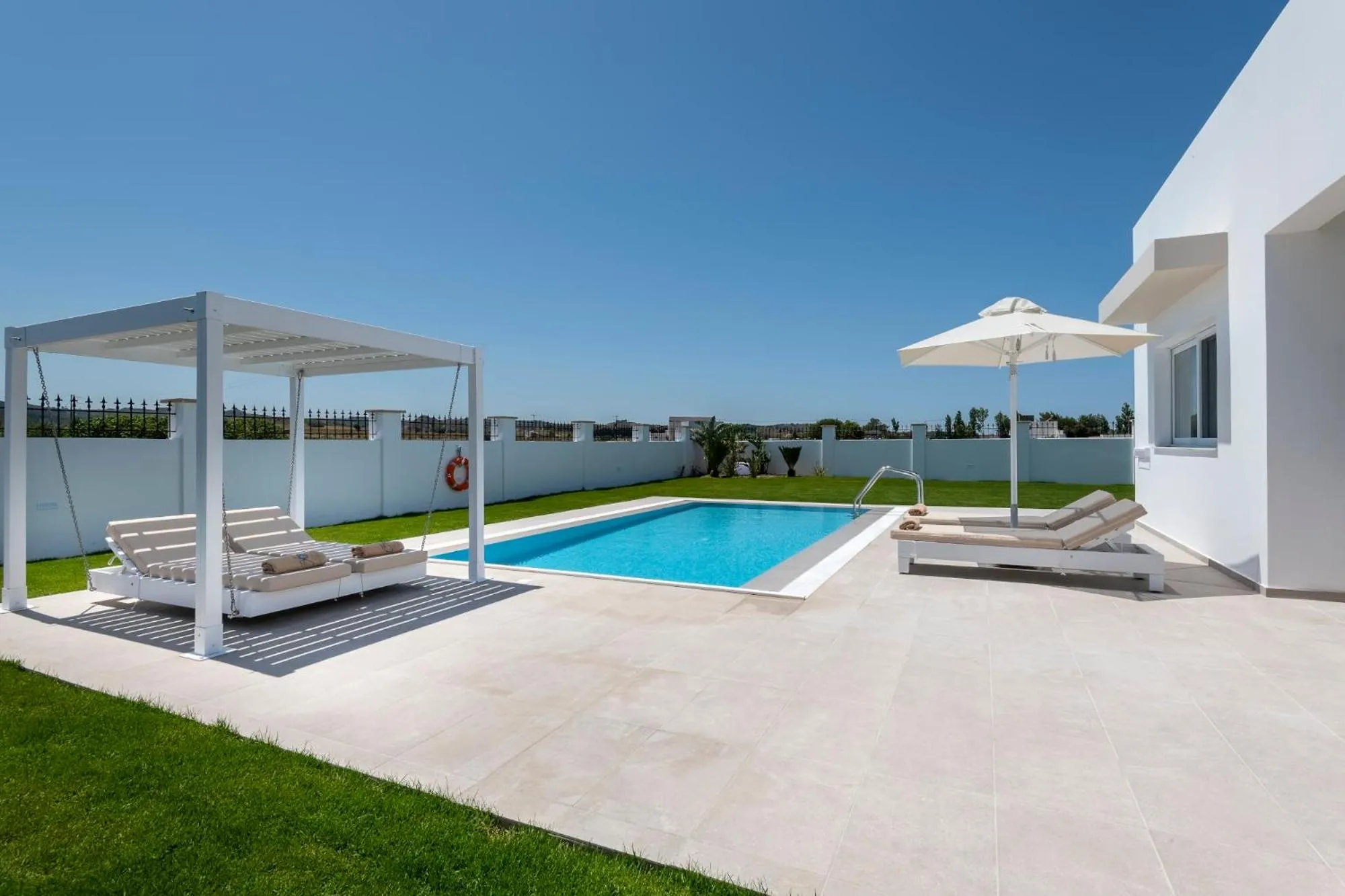 Swimming pool in Gaia Palace