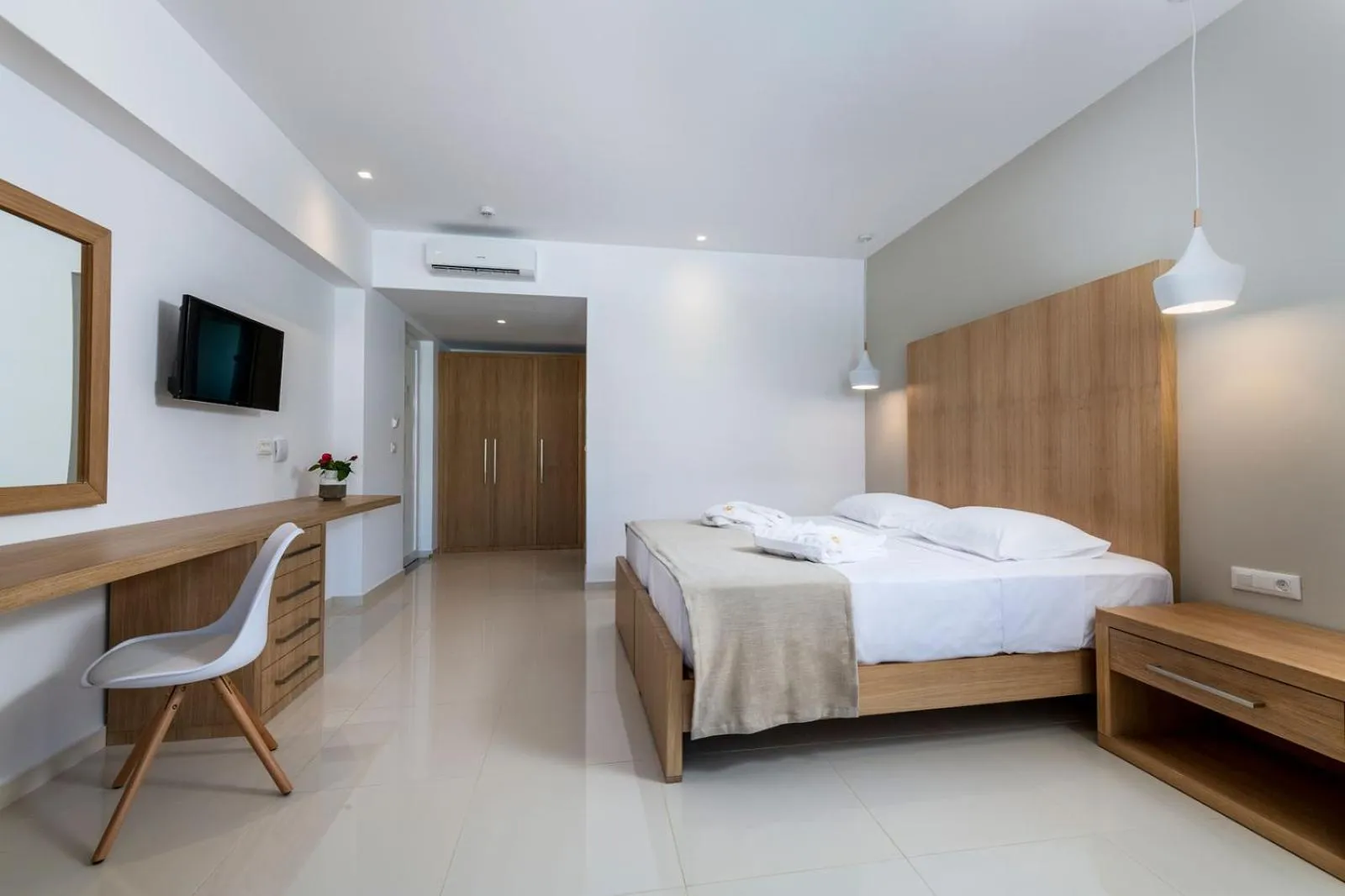 Bedroom, Bed in Gaia Palace