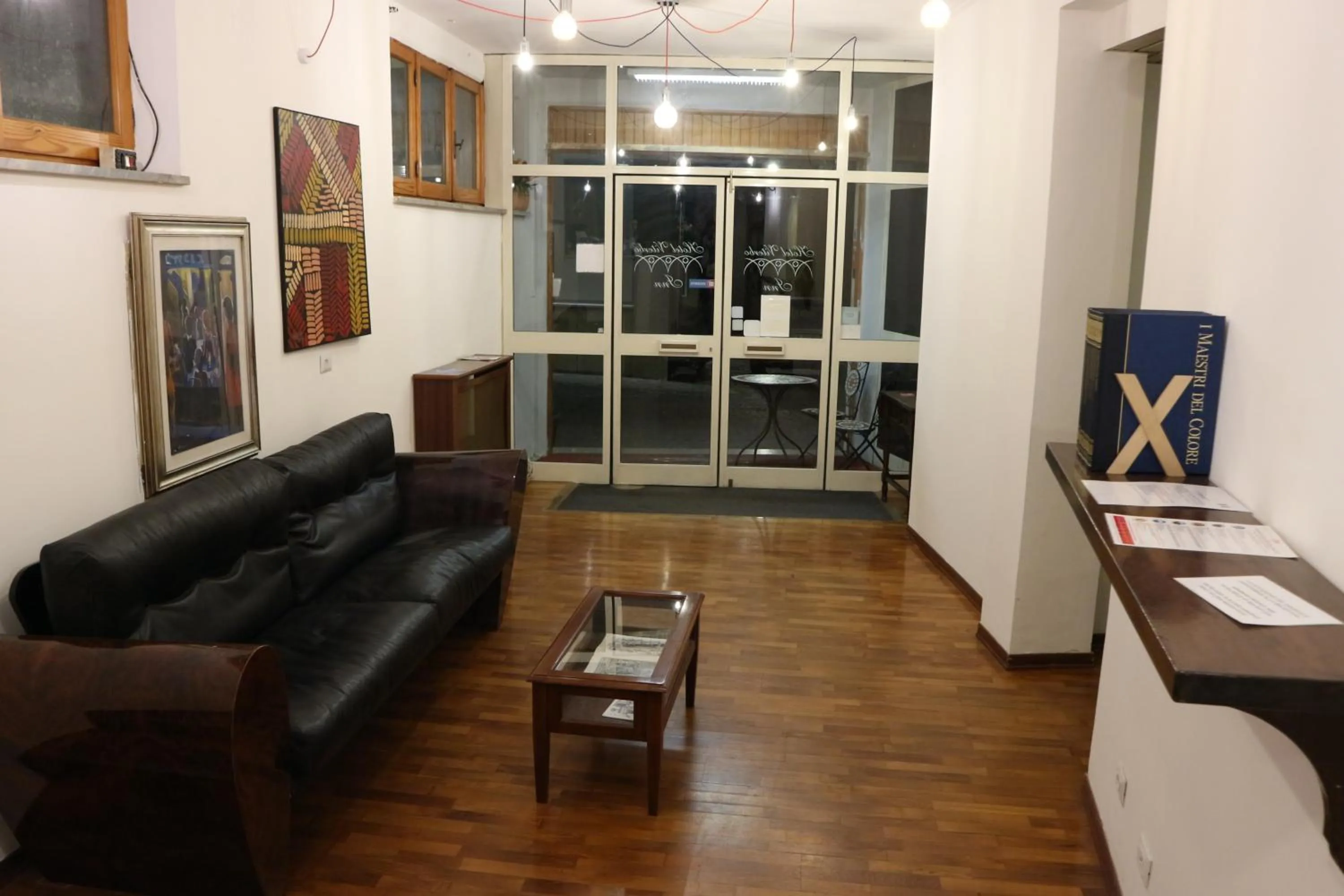 Lobby or reception in Hotel Viterbo Inn