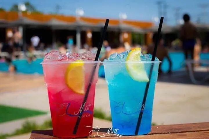 Evening entertainment in Perinthos Hotel