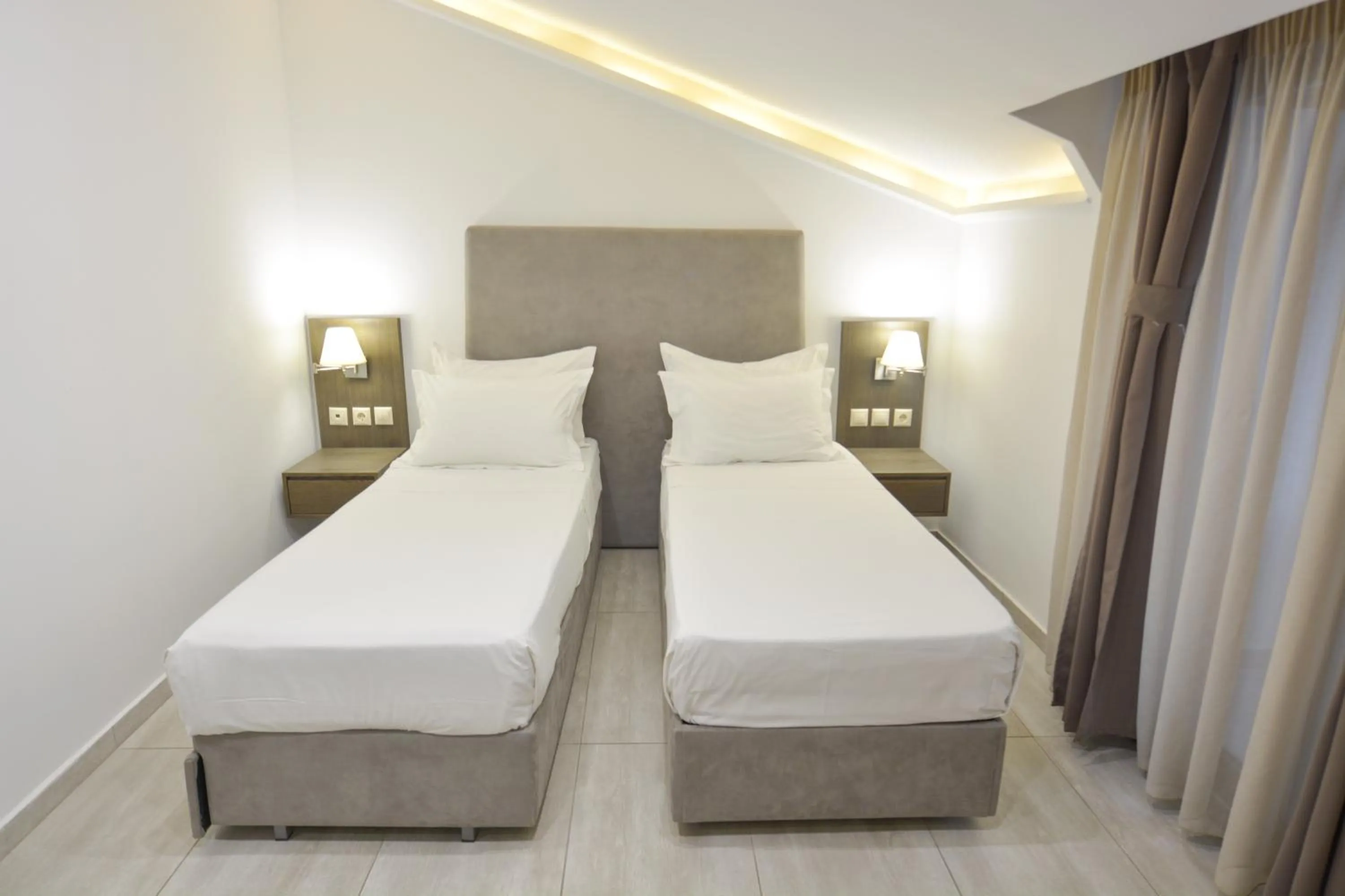 Bed in Perinthos Hotel