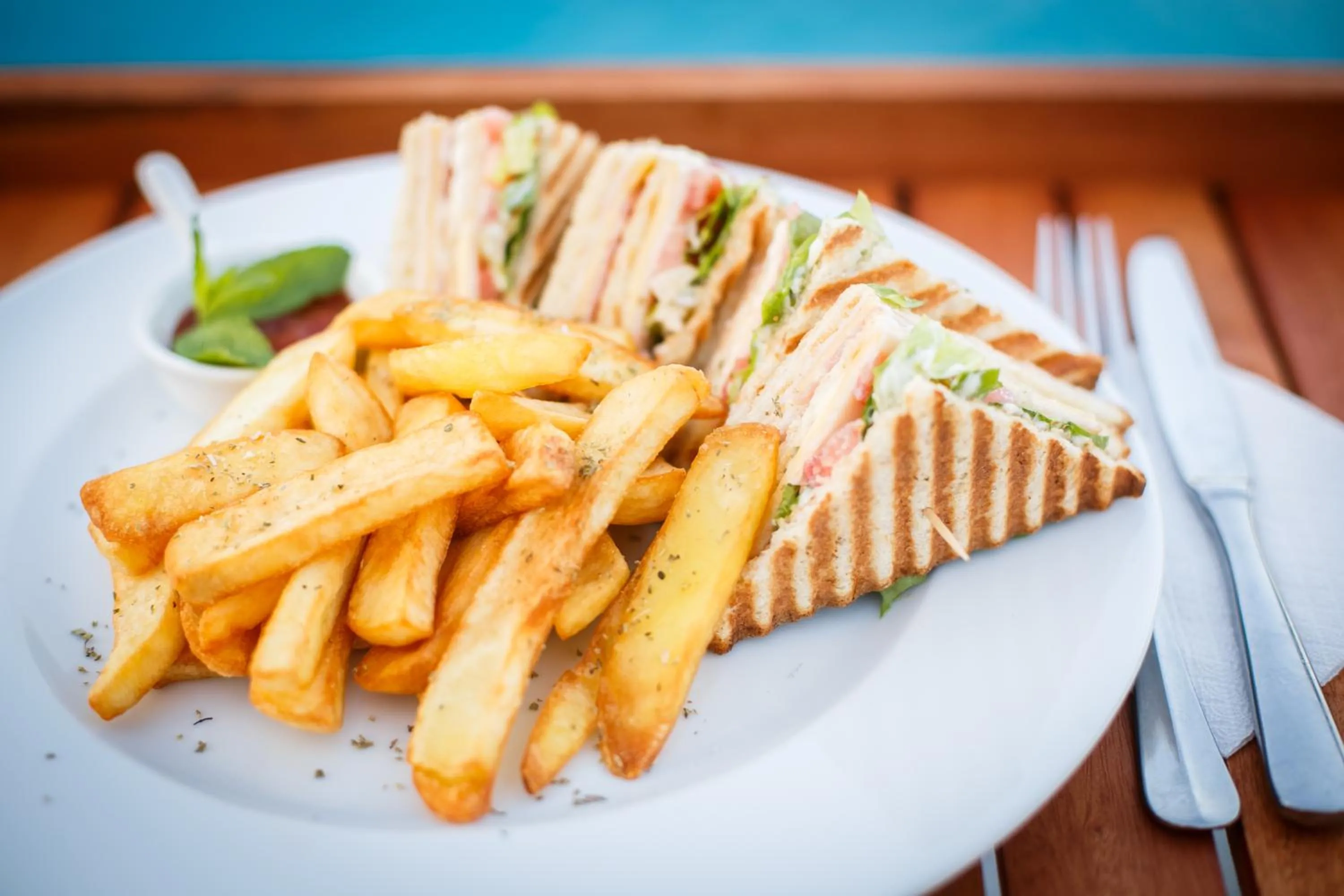 Restaurant/places to eat in Perinthos Hotel