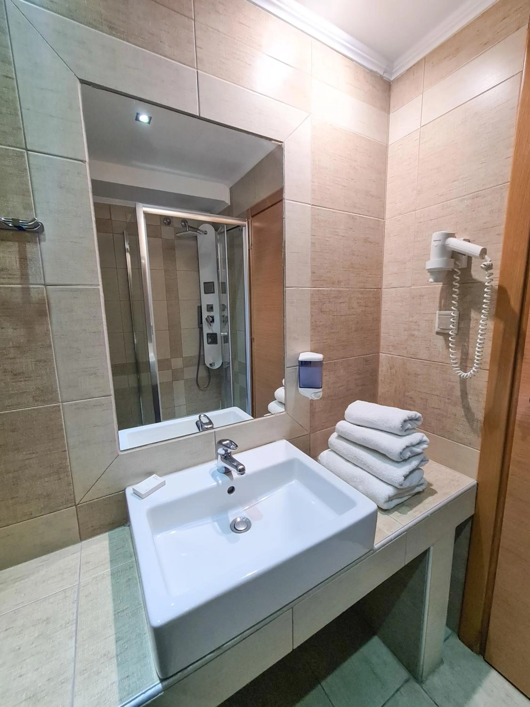 Bathroom in Perinthos Hotel