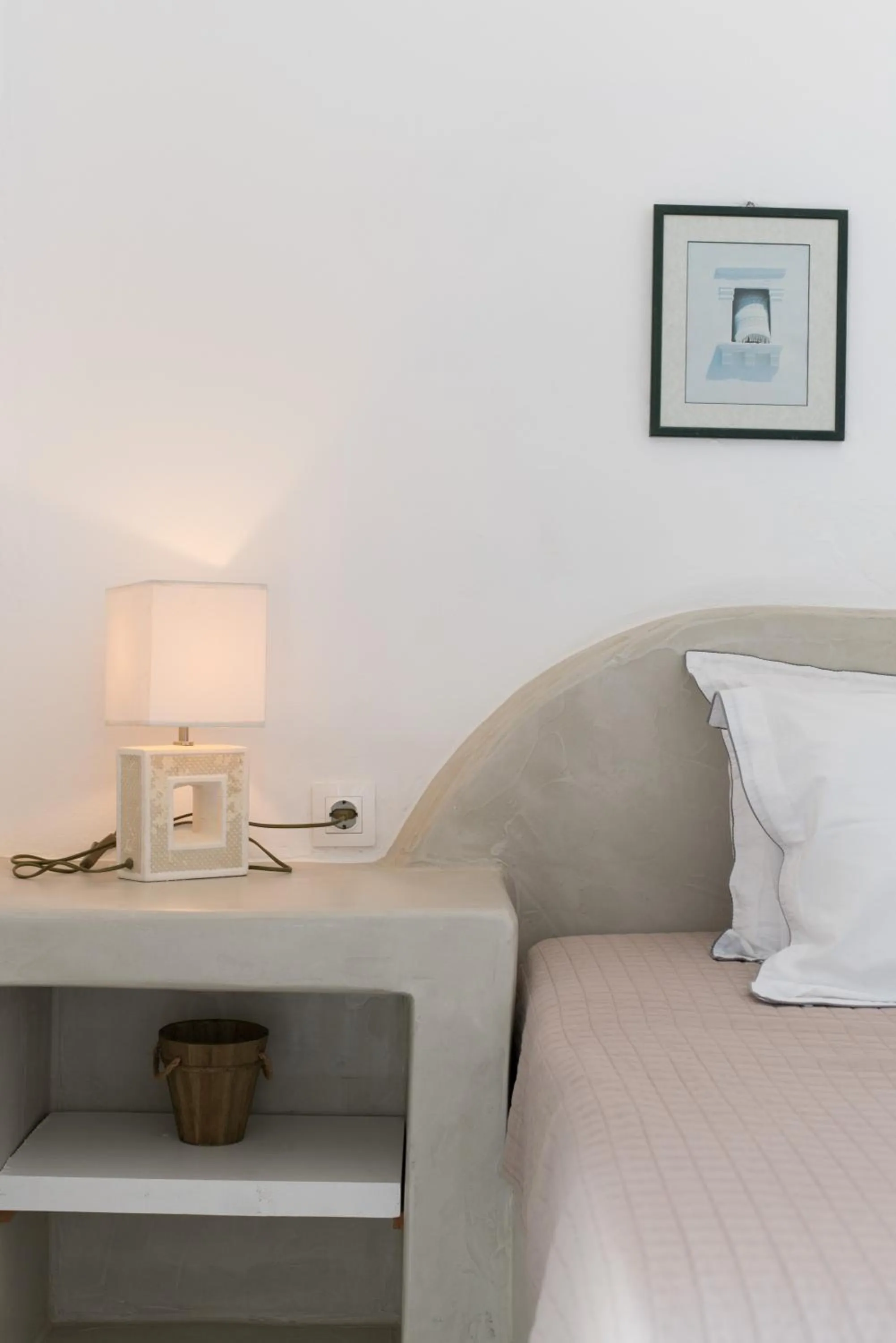 City view, Bed in KrotiriBay adults