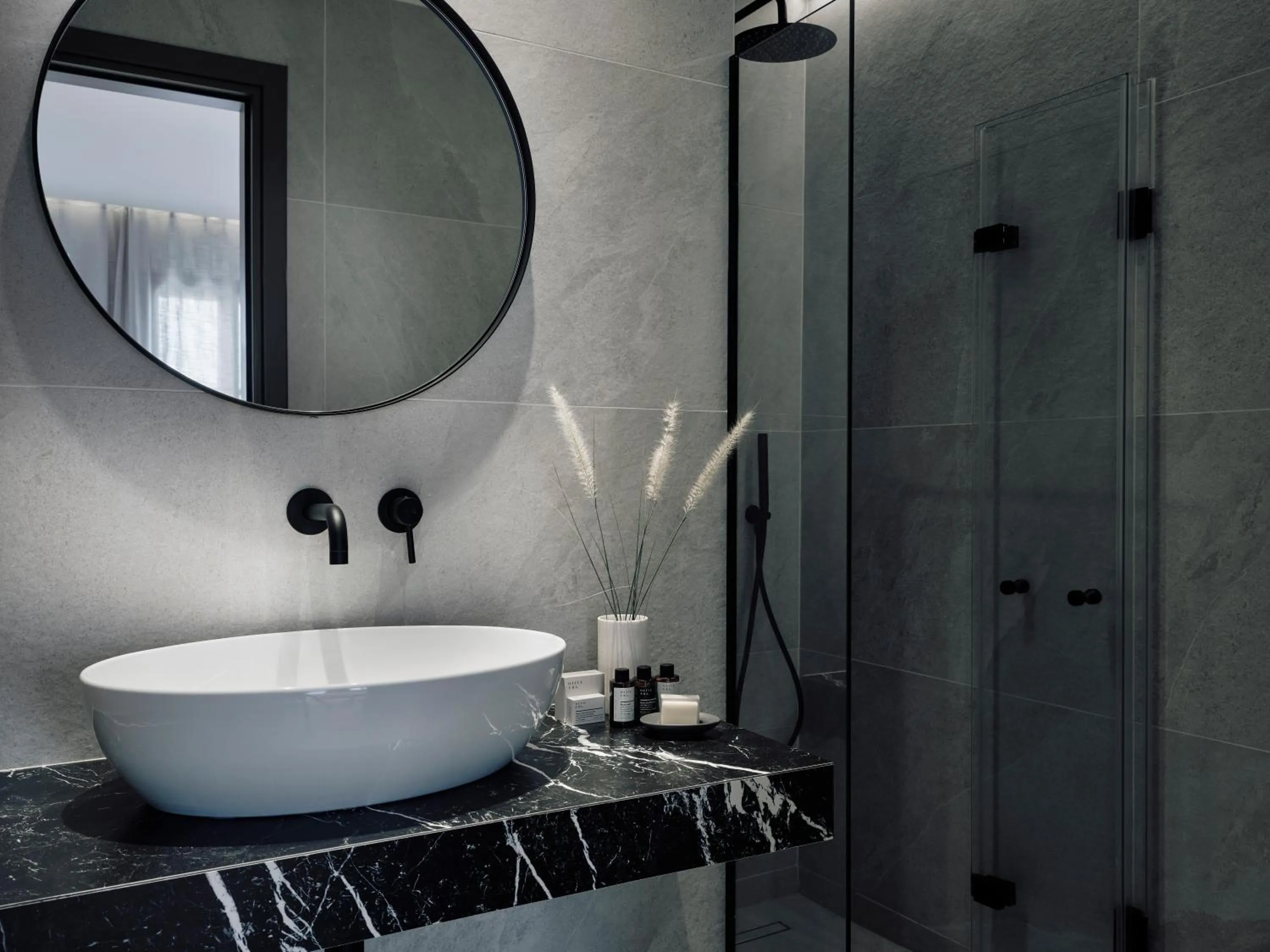 Shower in Acteon Hotel