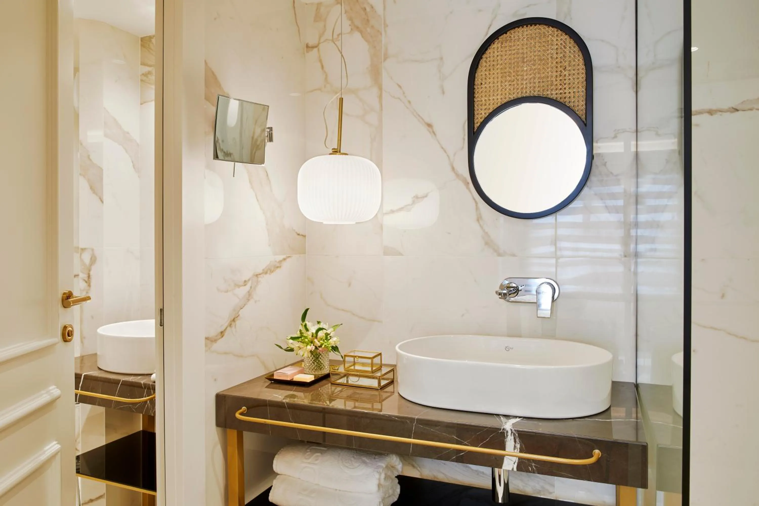 Bathroom in The Excelsior - Small Luxury Hotels of the World