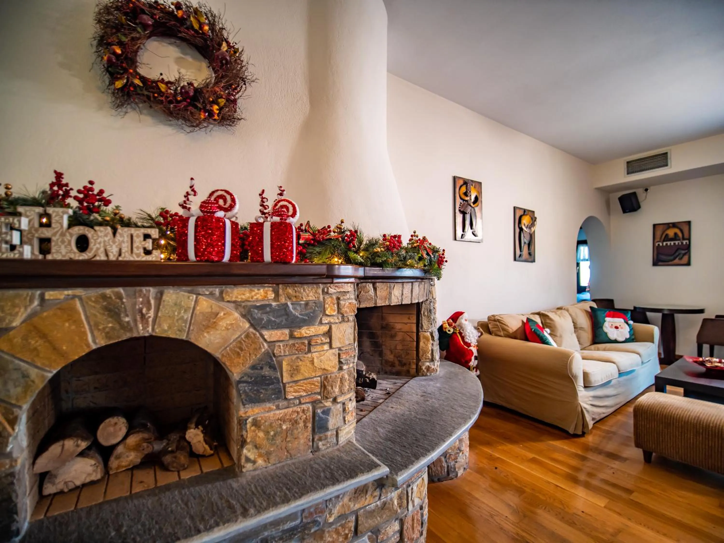 Erofili Hotel & Suites