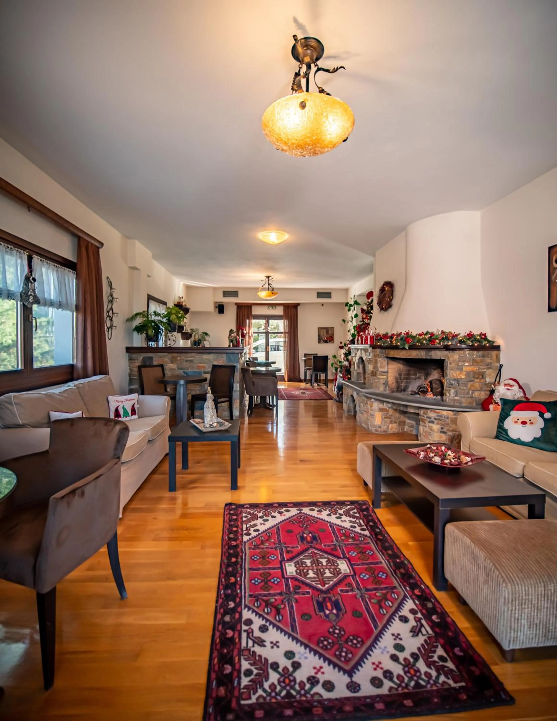 Erofili Hotel & Suites