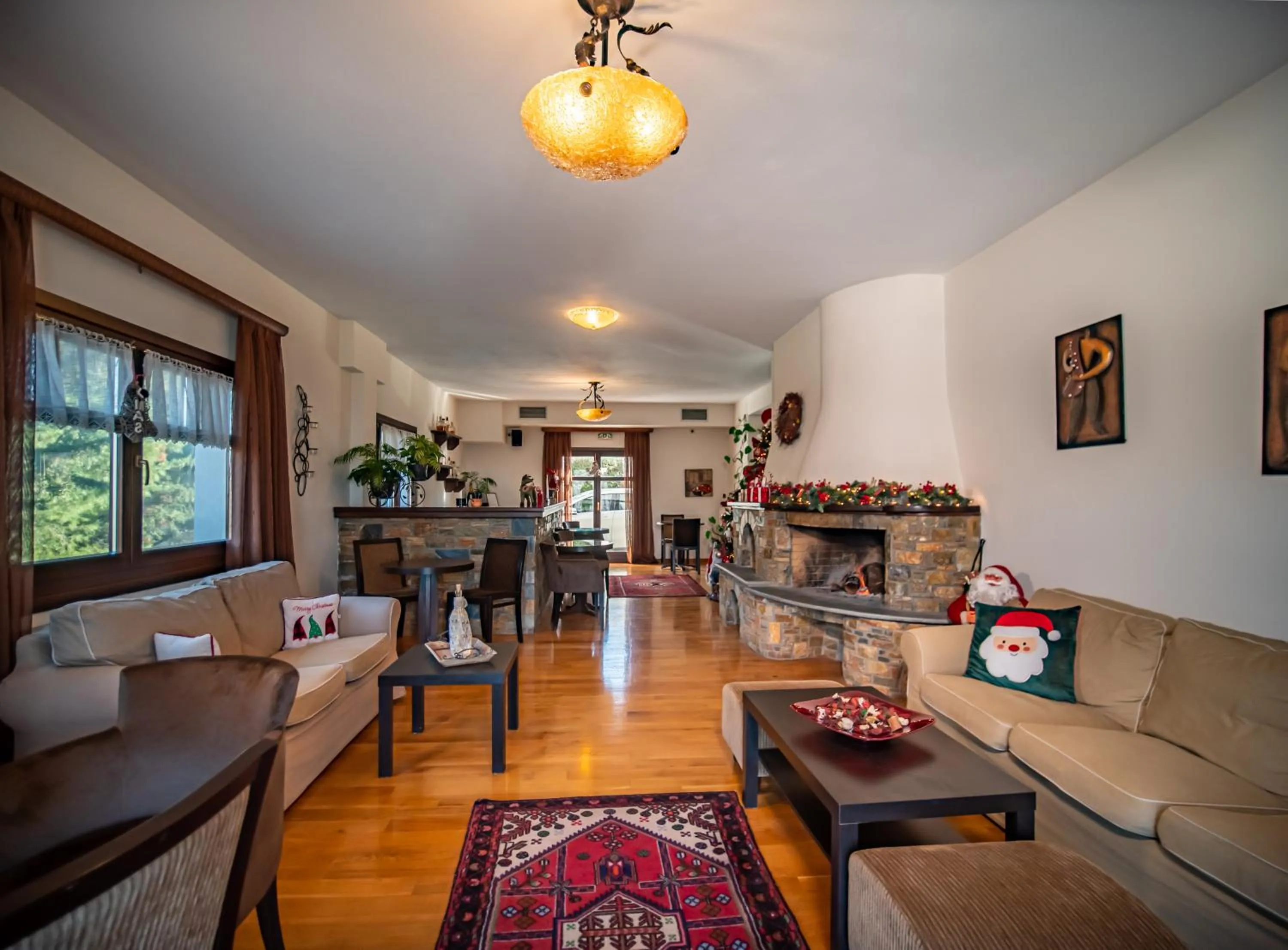 Erofili Hotel & Suites