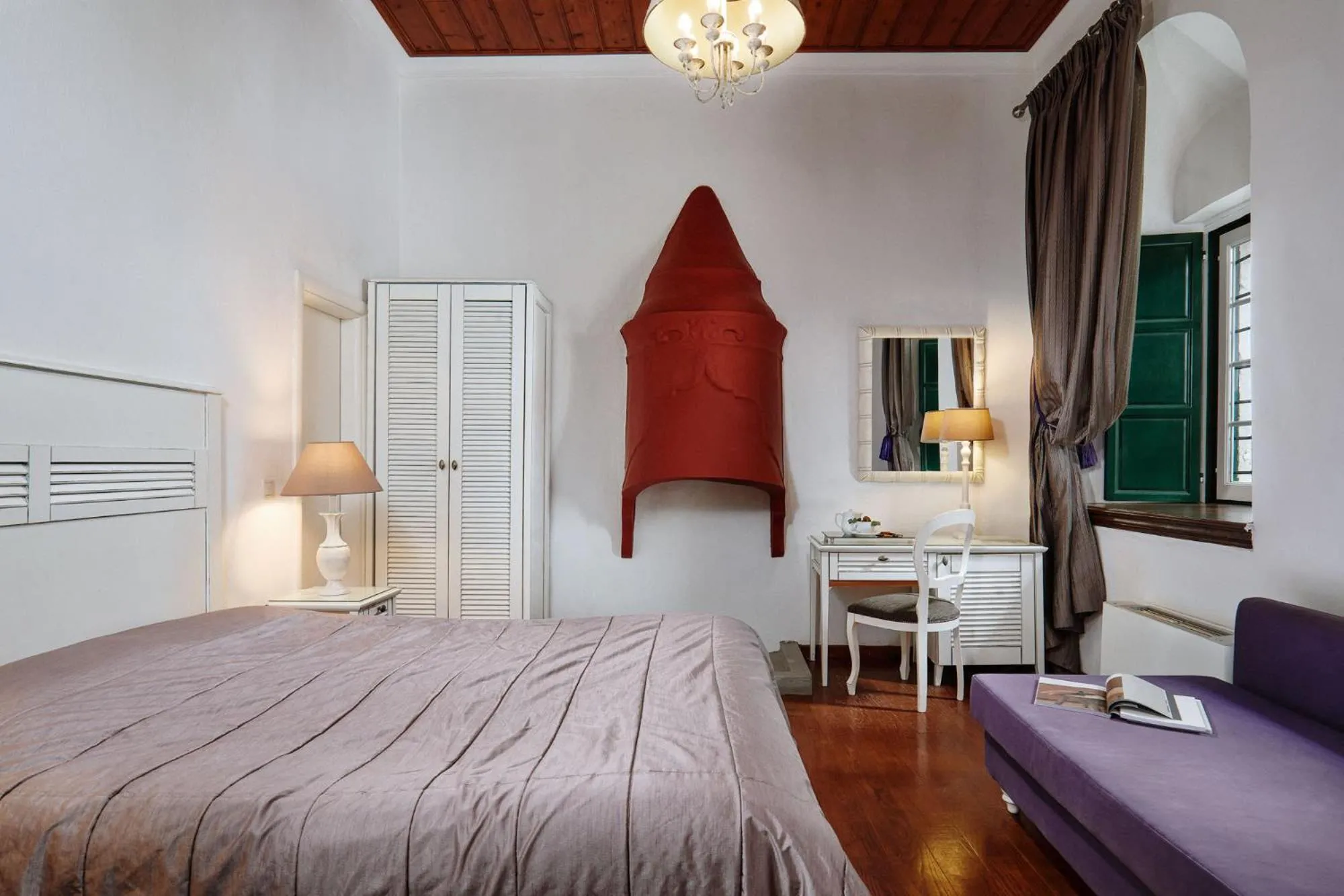 Mountain view, Bed in Despotiko