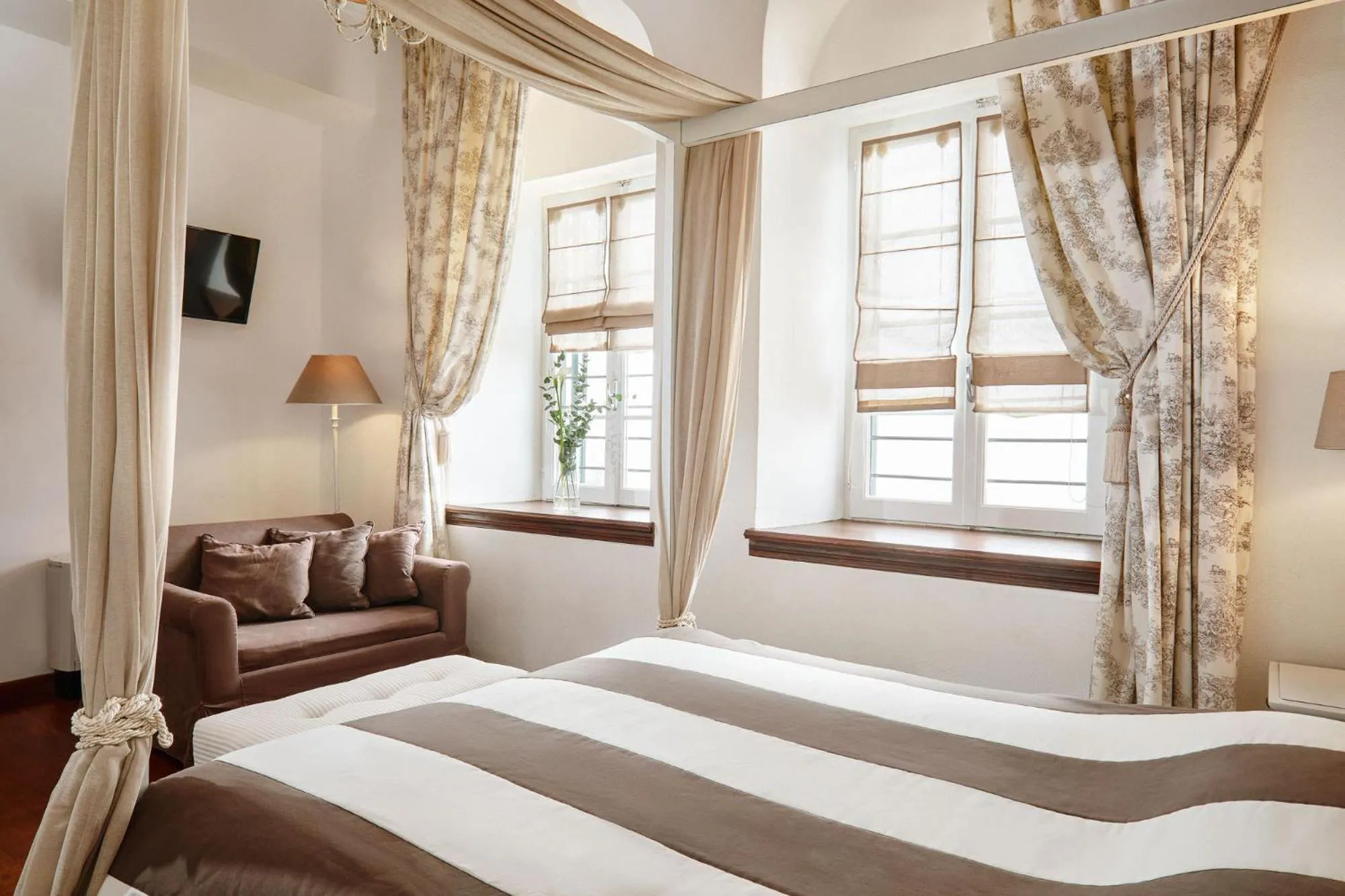 Location, Bed in Despotiko