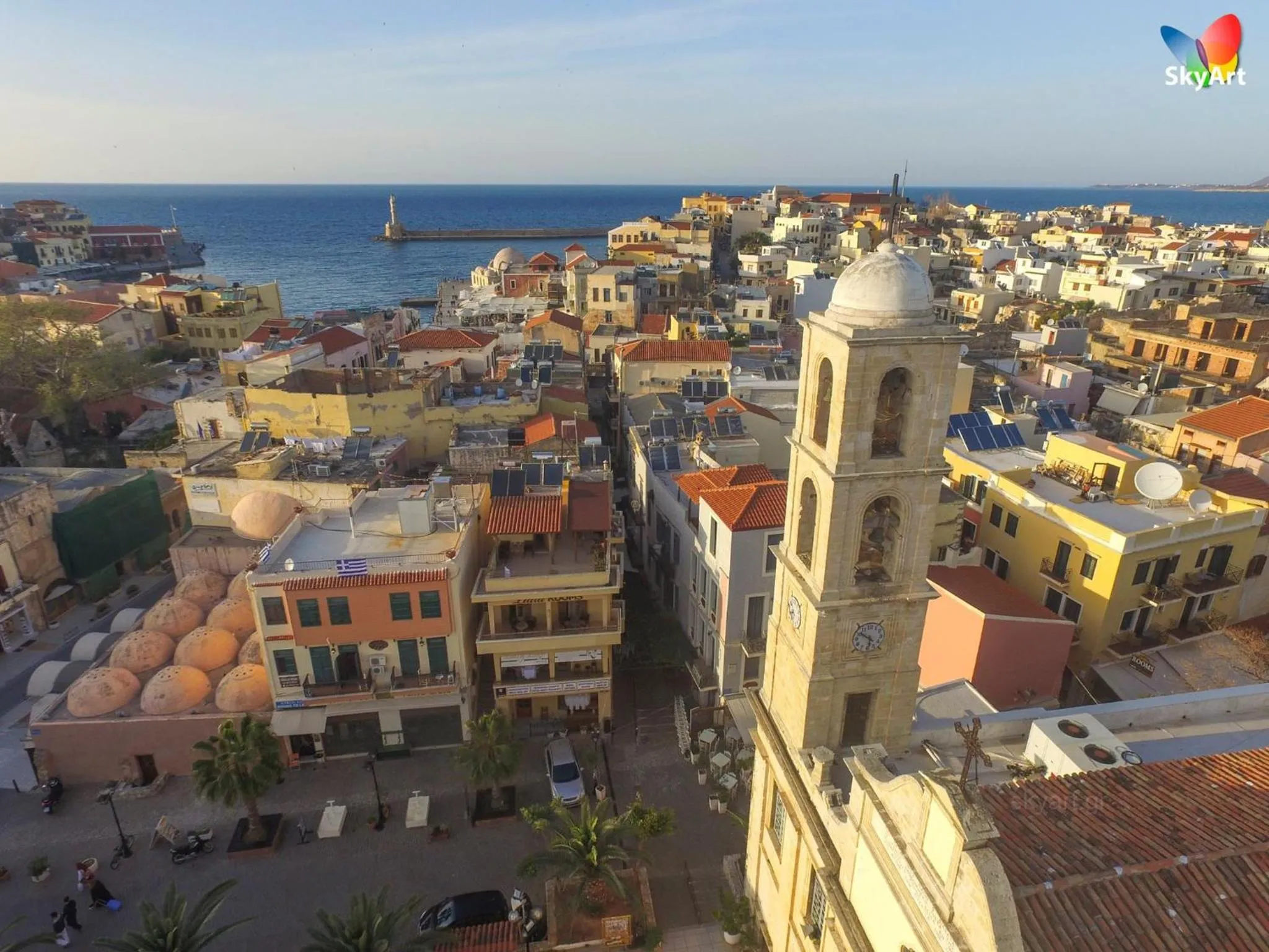 Bird's eye view in Nikolas Rooms