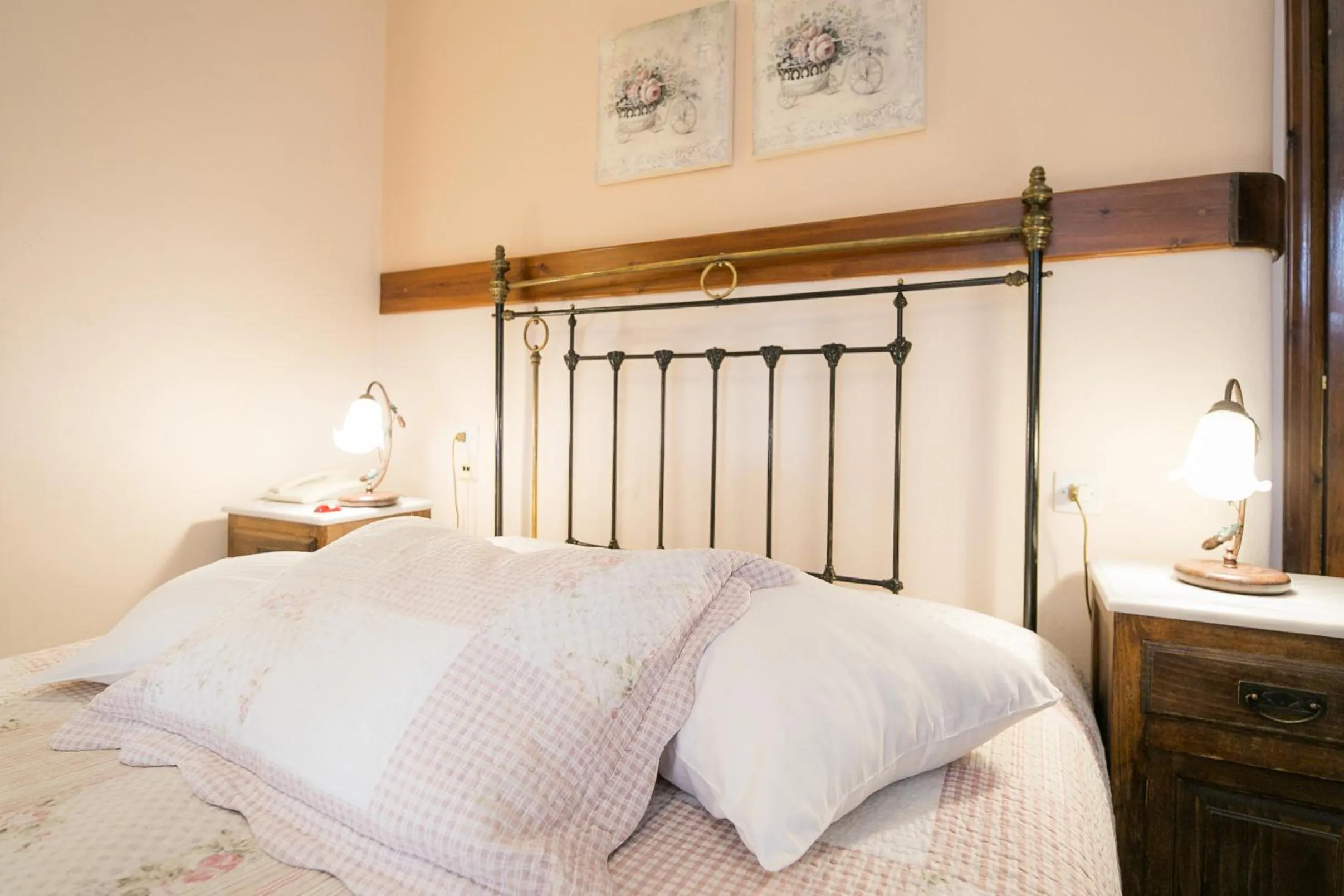 Bed in Gastronomy Hotel Kritsa