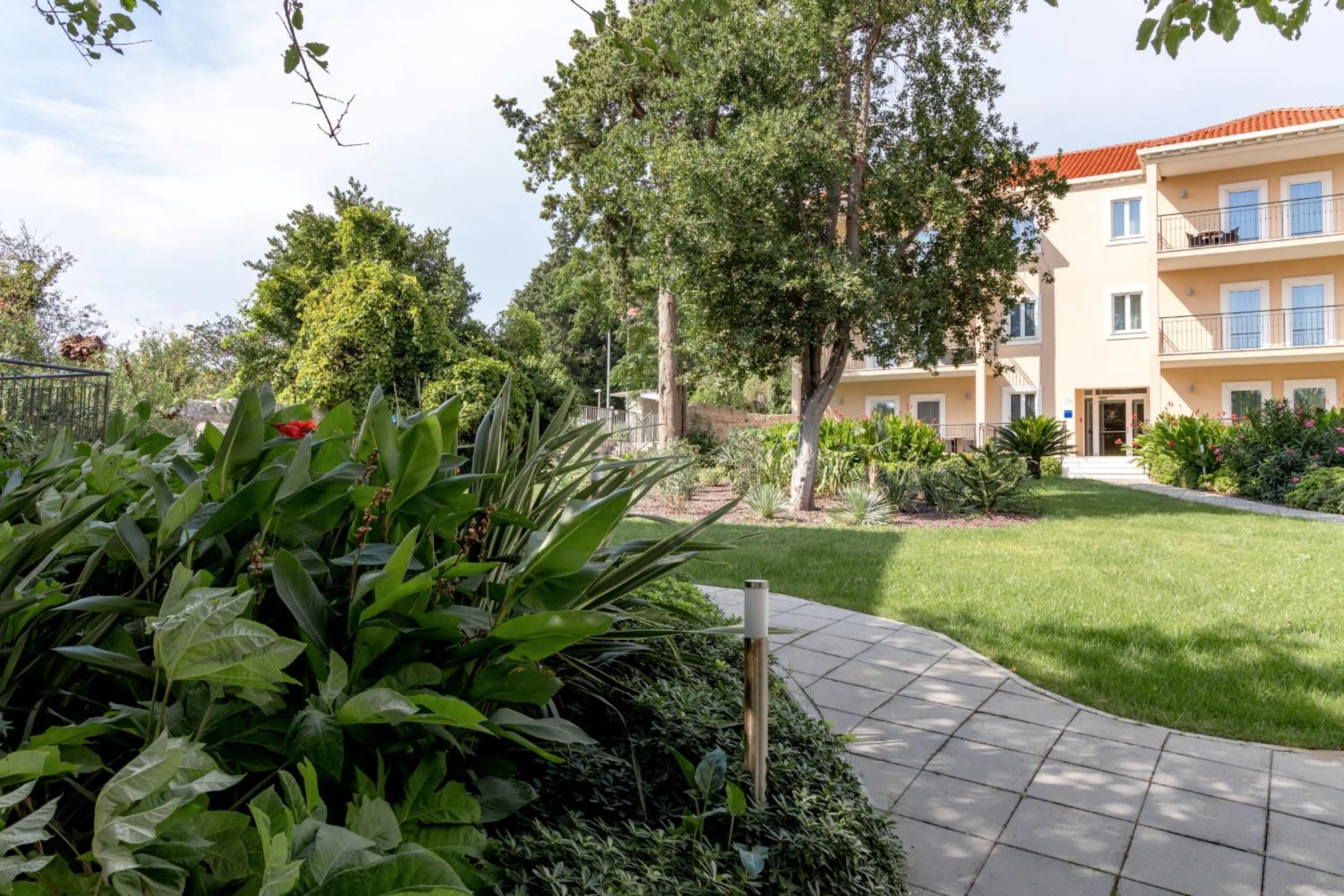 Garden in Maistra Select Srebreno Villas