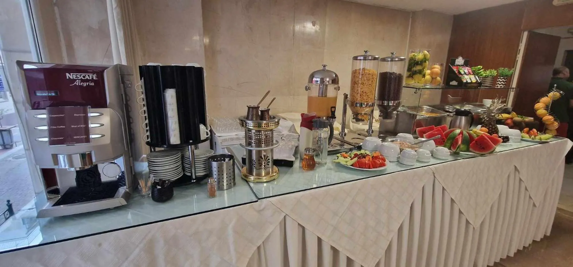 Breakfast in Hotel Nefeli