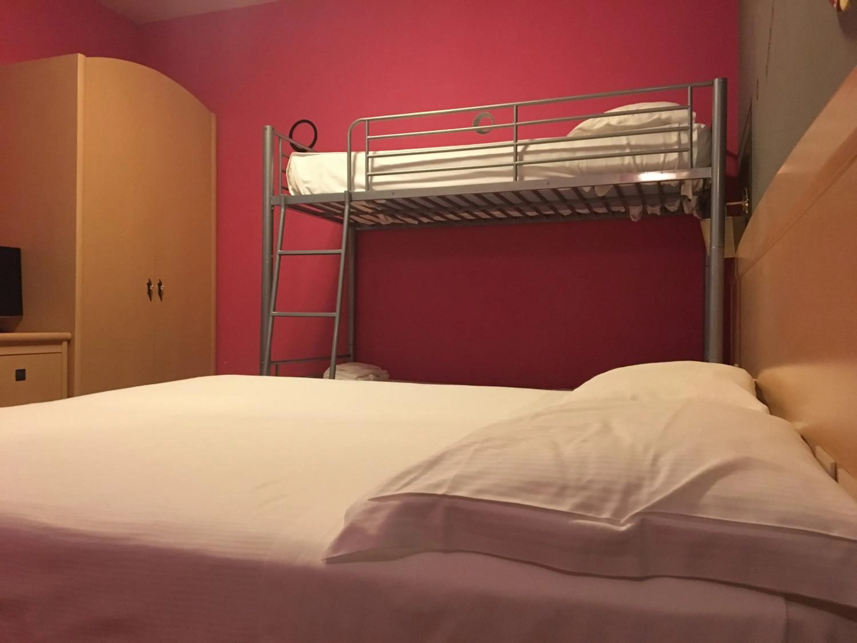 bunk bed in Hotel Marco Effe