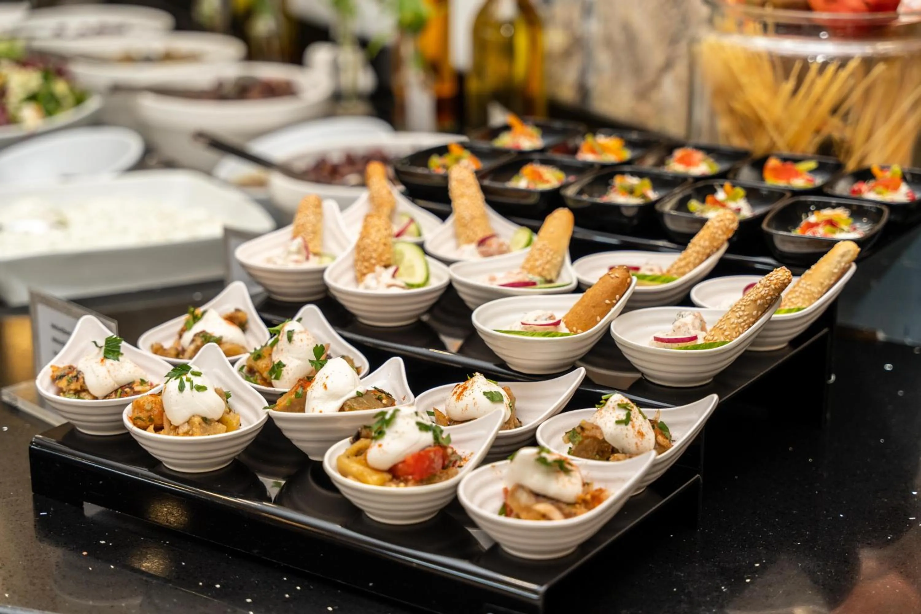 Restaurant/places to eat in Alexander Beach Hotel & Village Resort