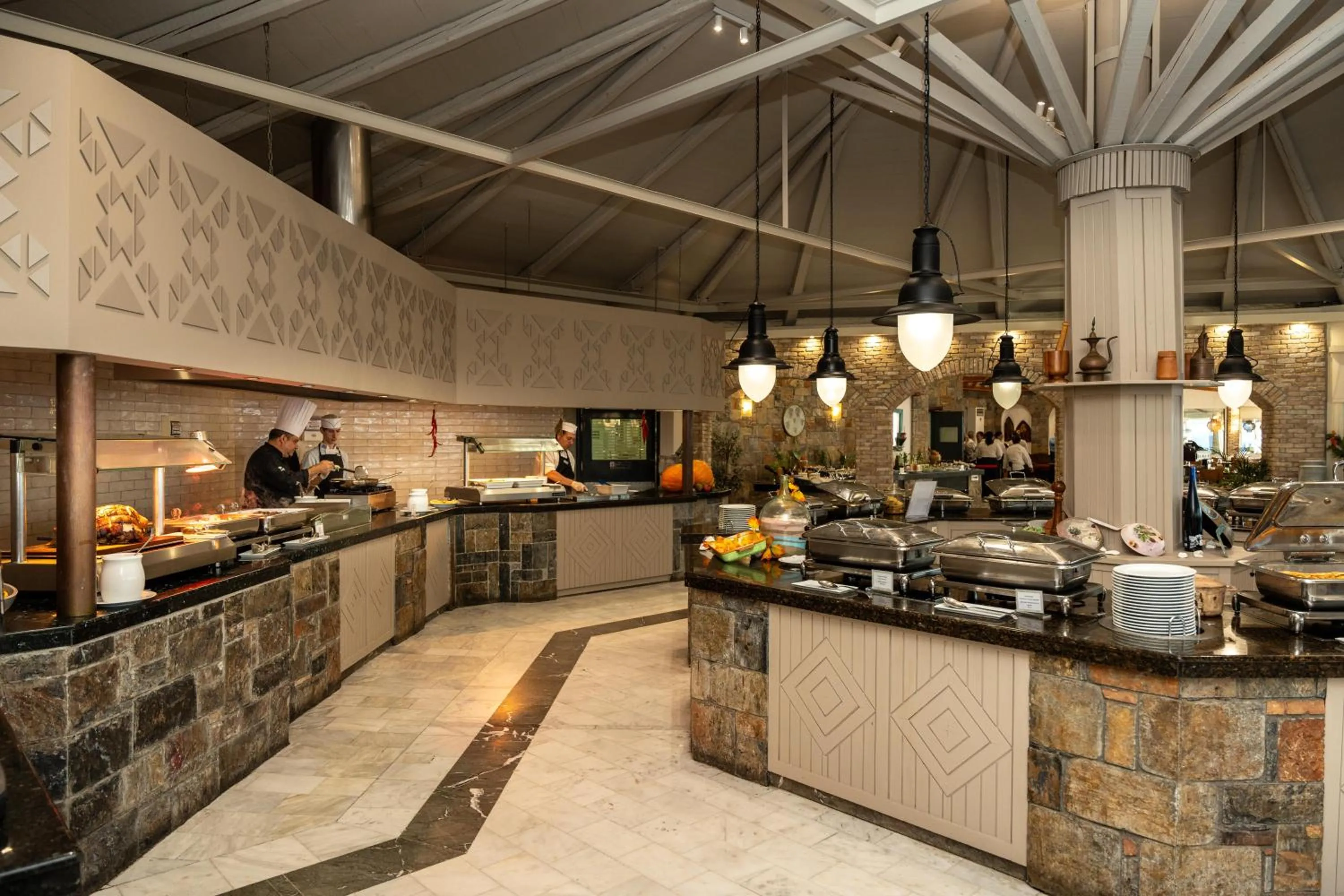 Restaurant/places to eat in Alexander Beach Hotel & Village Resort