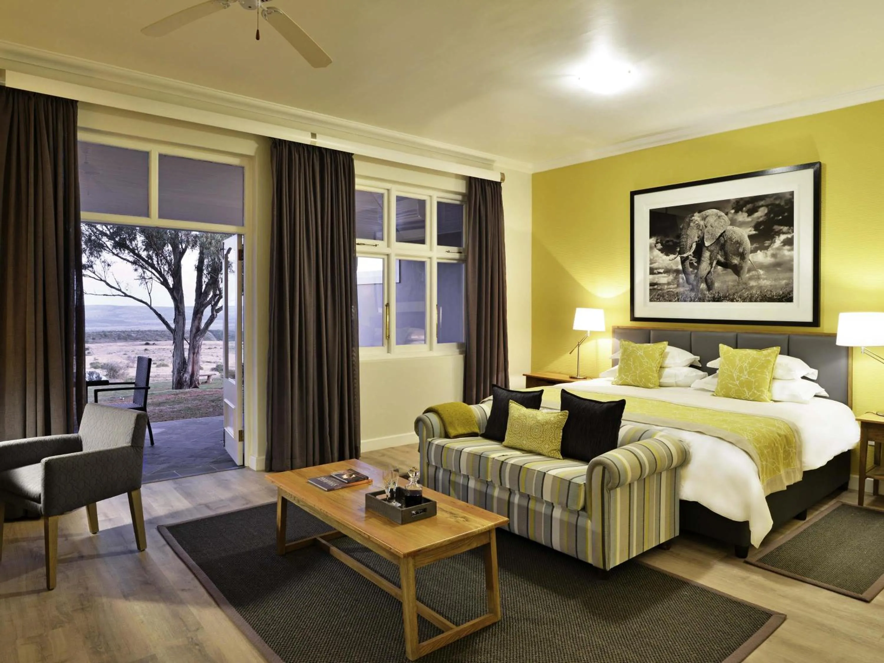 Bedroom, Bed in Founders Lodge by Mantis