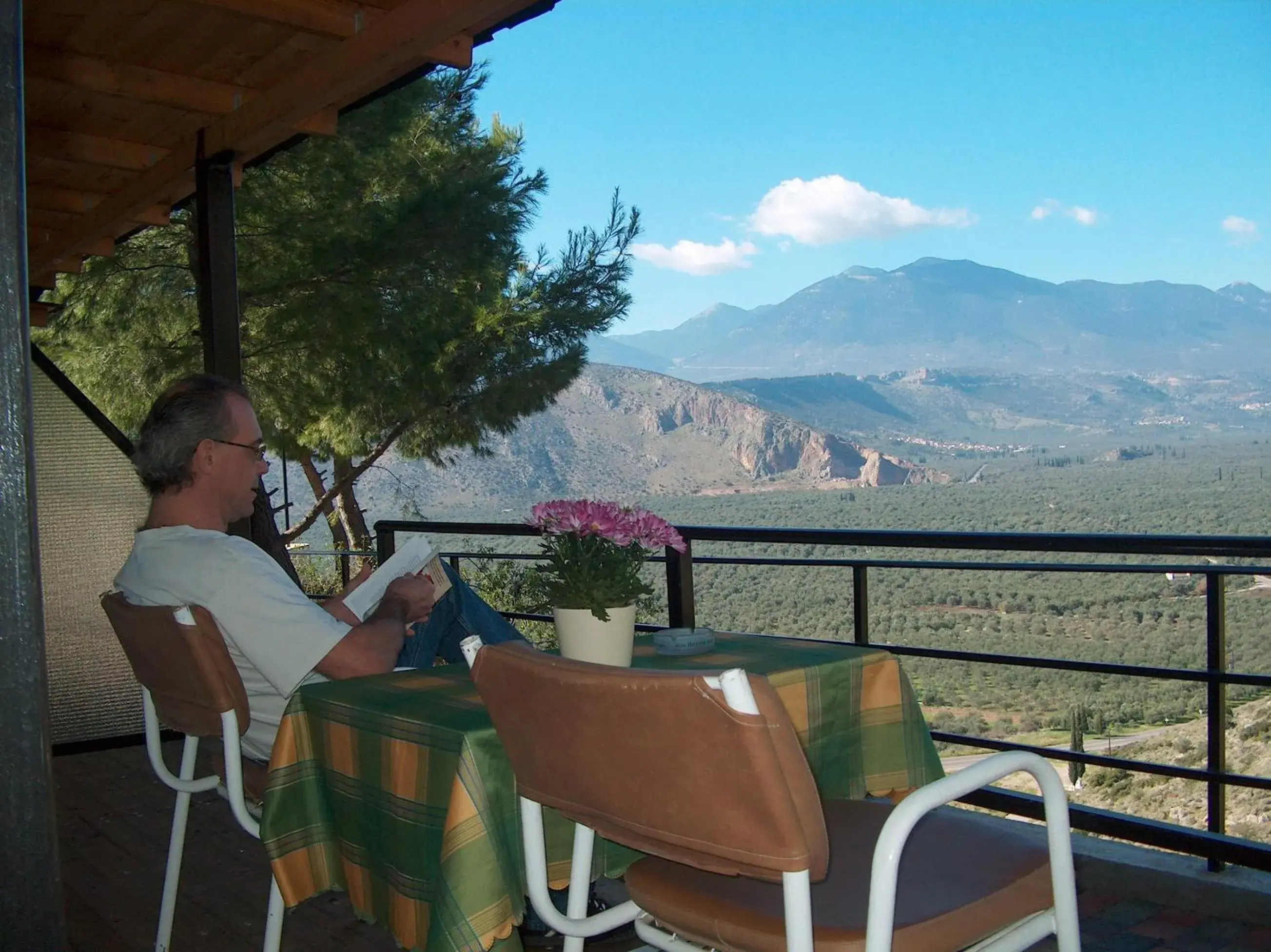 Economy Double Mobile Room in Chrissa Camping Rooms & Bungalows Economy Double Mobile Room in Chrissa Camping Rooms & Bungalows