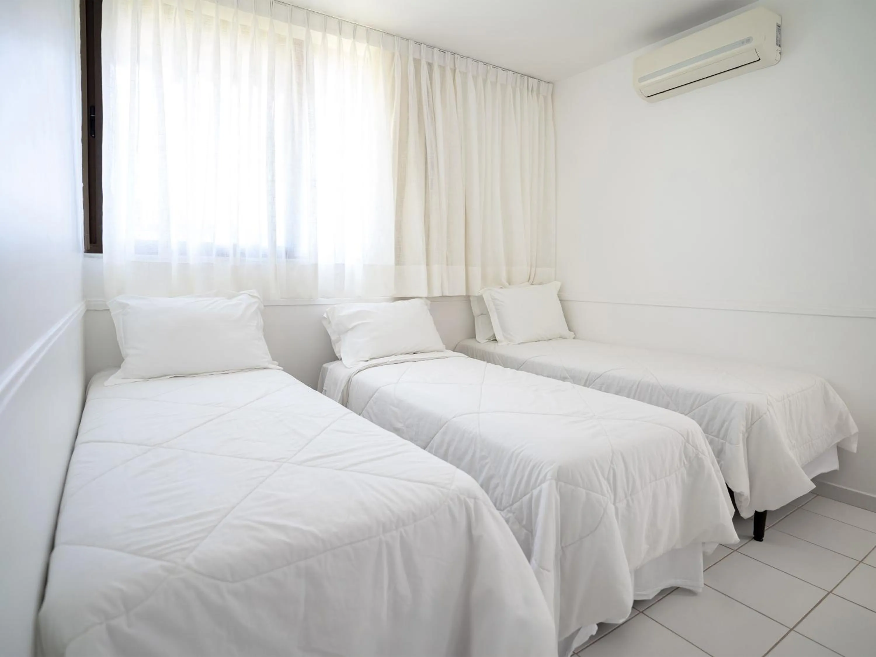 Bedroom, Bed in Buzios Espiritualidade Hotel