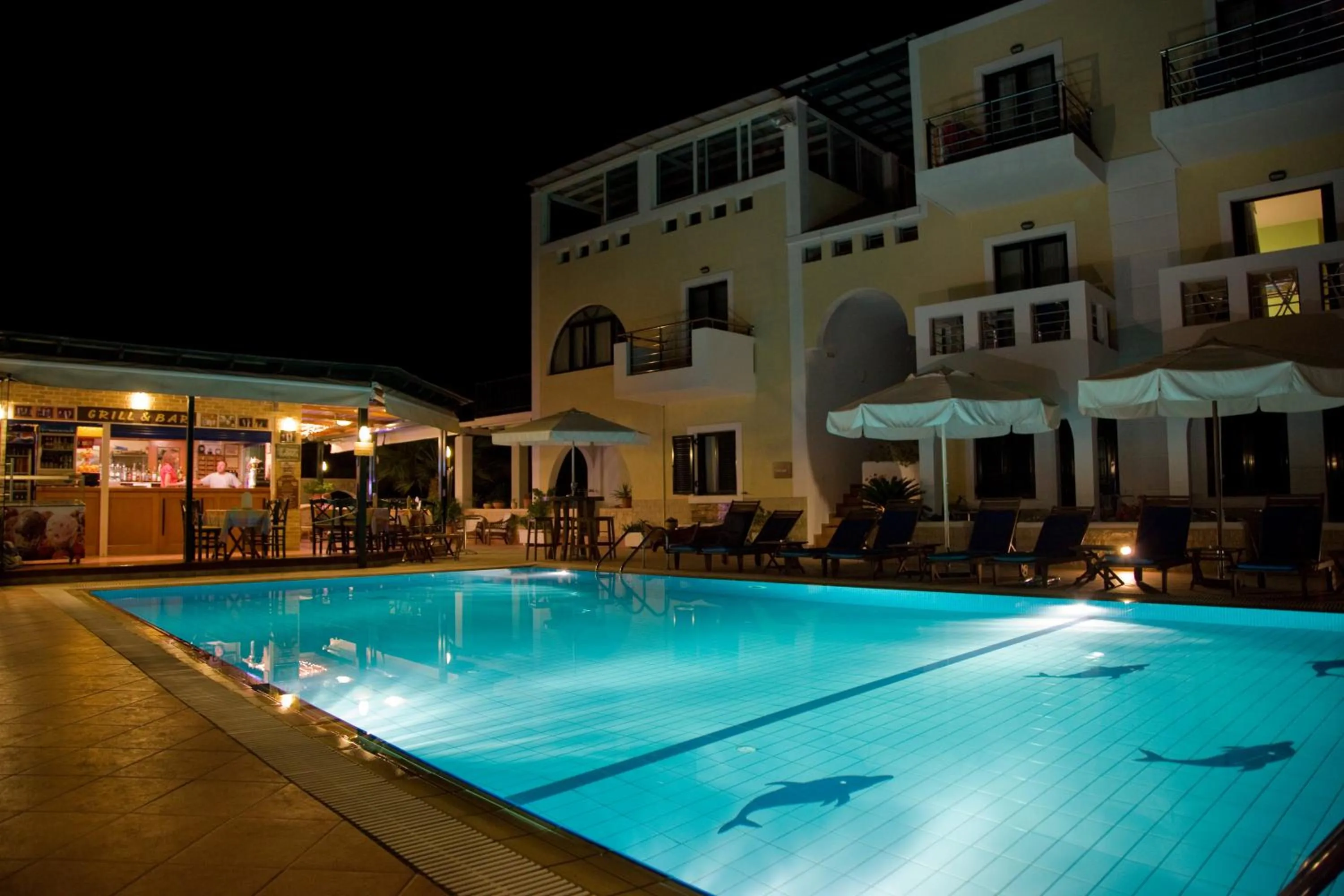 Swimming pool in Ela Mesa