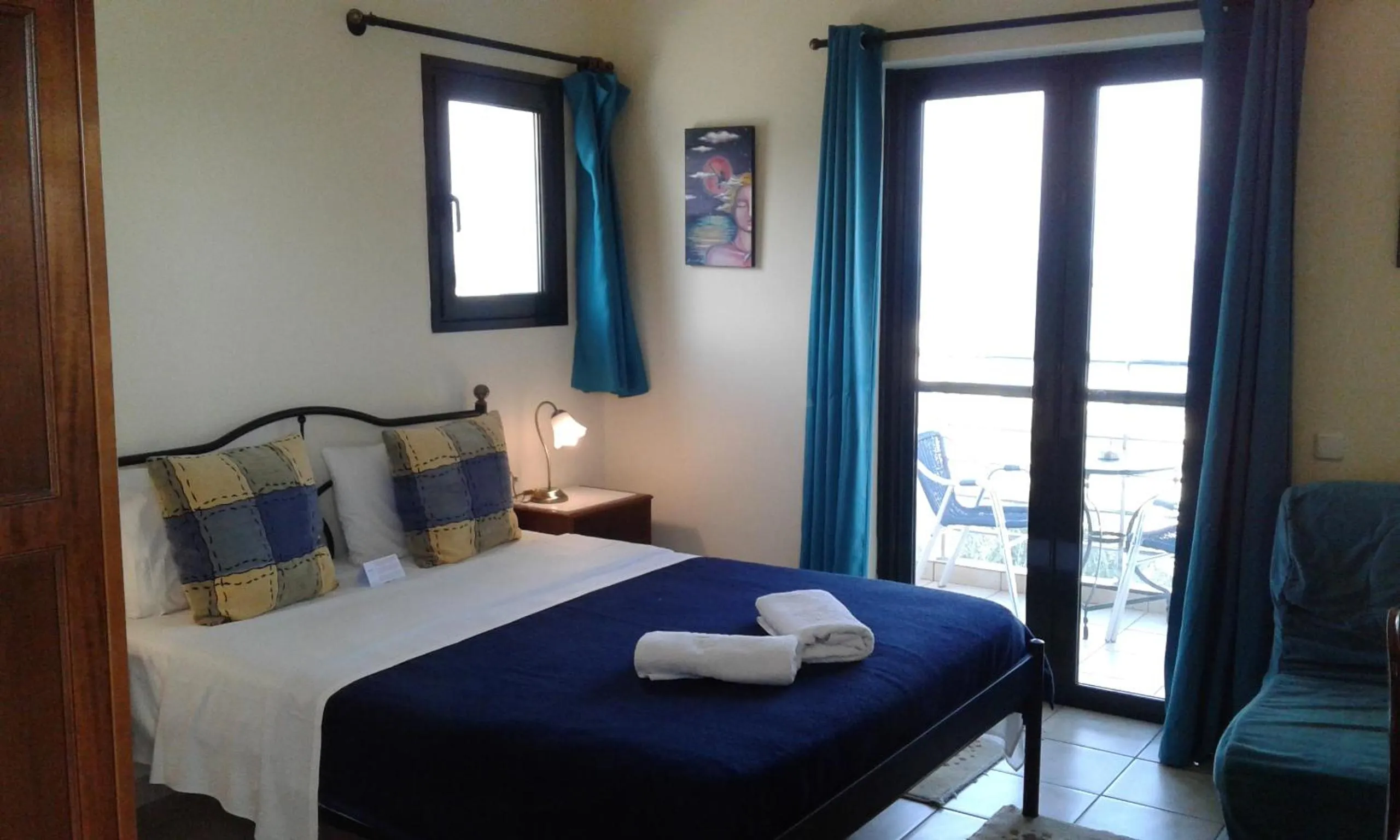 Sea view, Bed in Ela Mesa