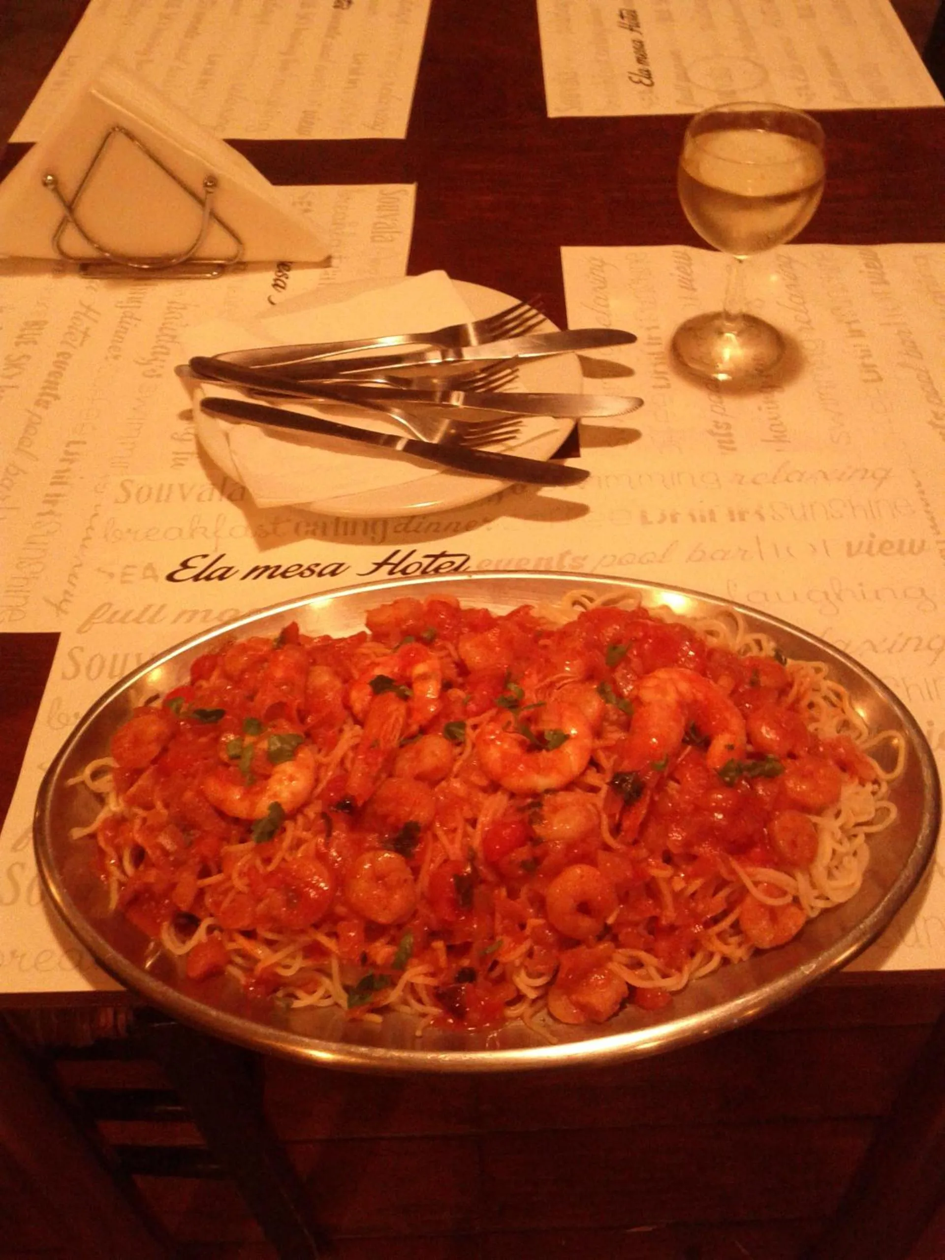 Restaurant/places to eat in Ela Mesa