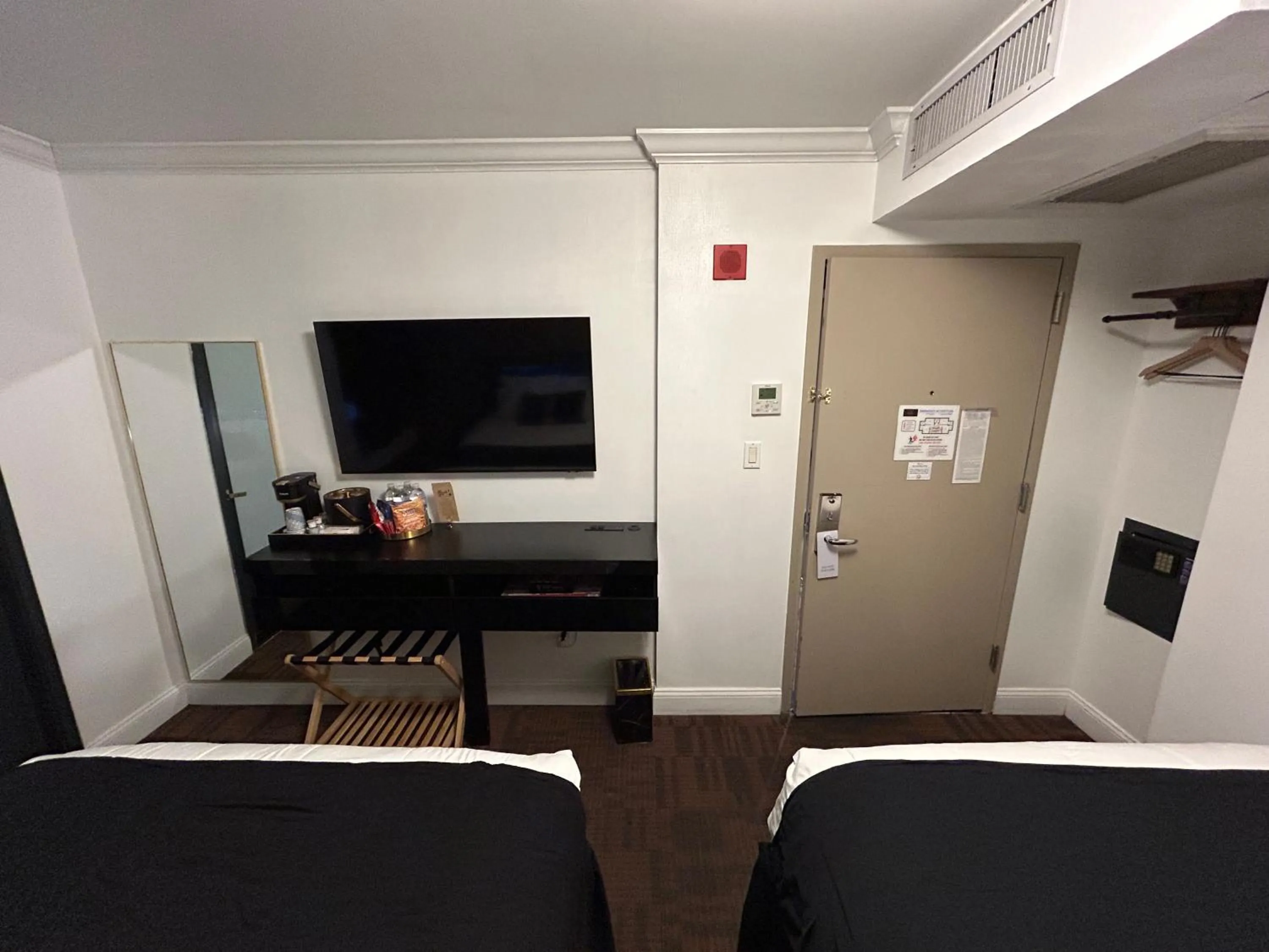 Bedroom, Bed in Hotel Richland LES