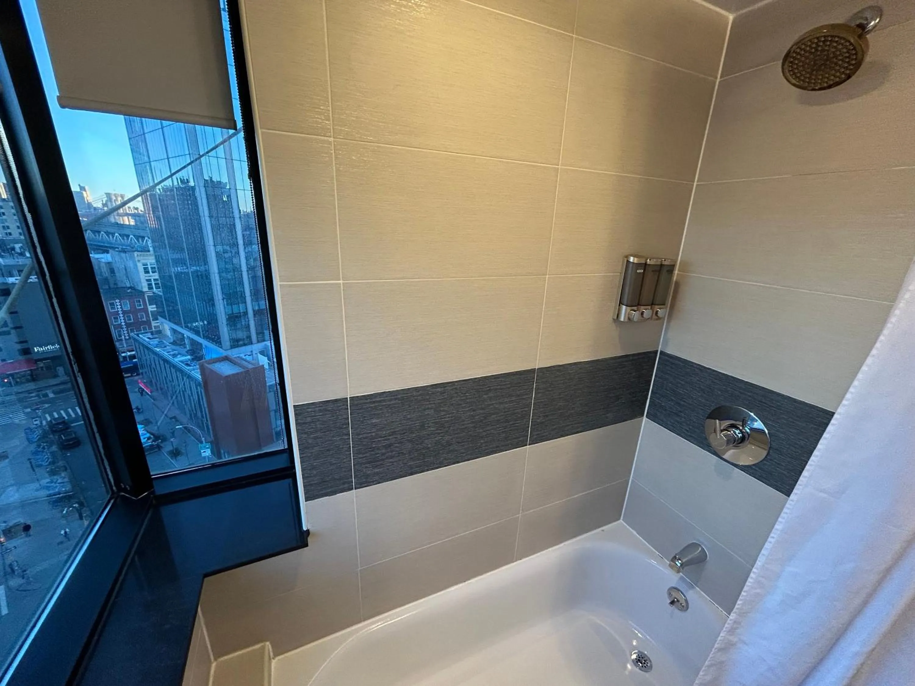 Bathroom in Hotel Richland LES