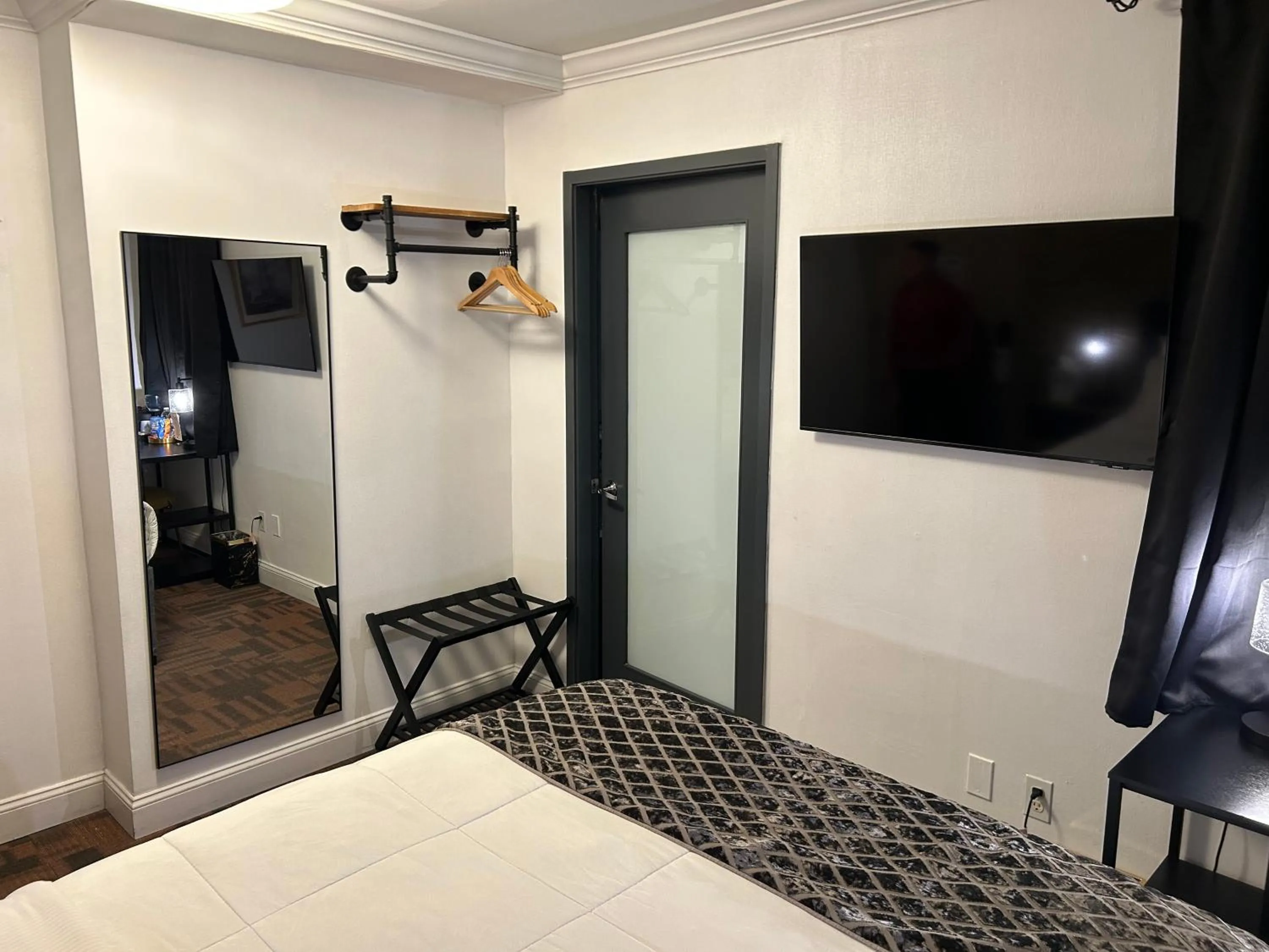 Bedroom, Bed in Hotel Richland LES