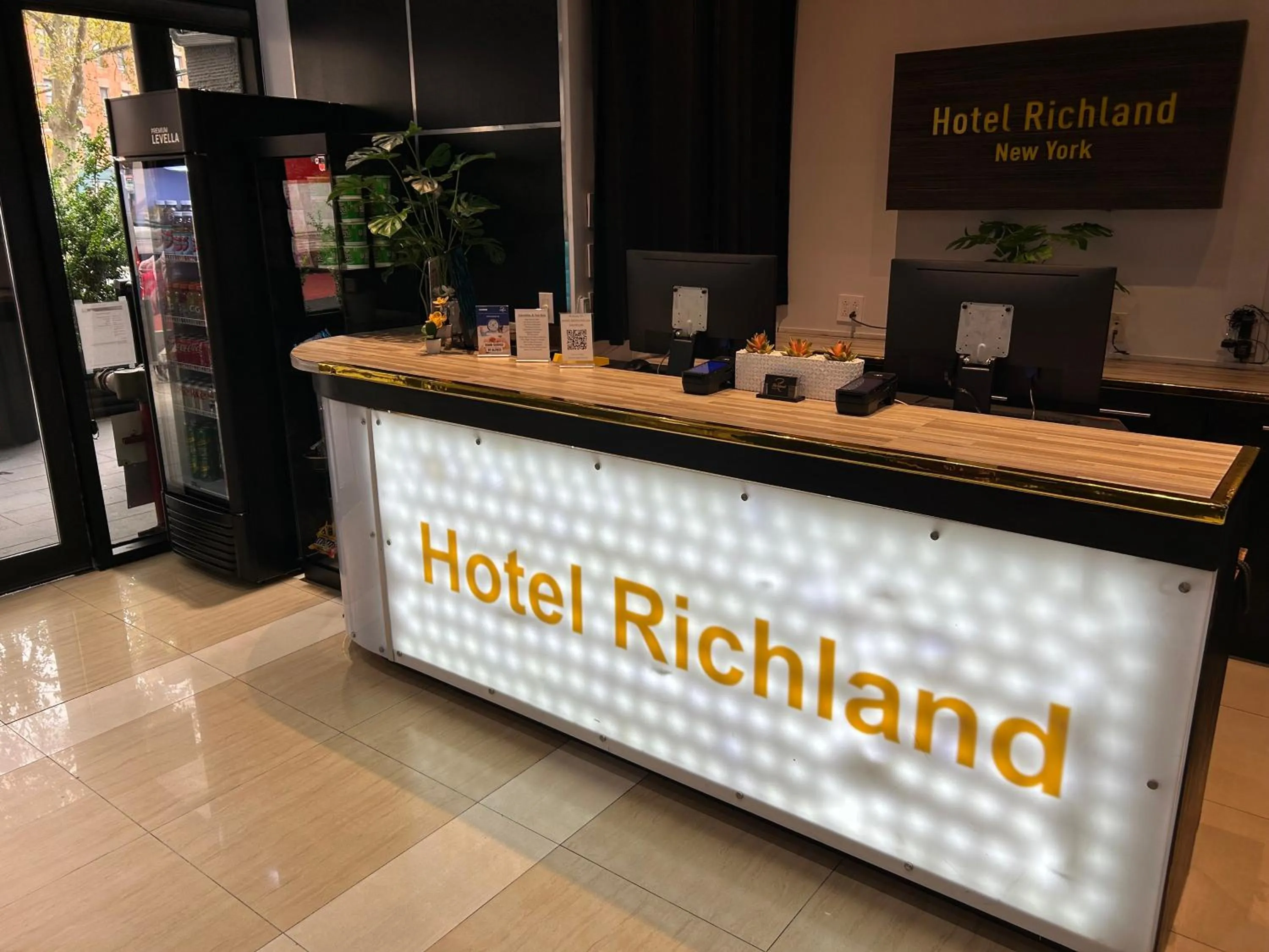 Lobby or reception in Hotel Richland LES