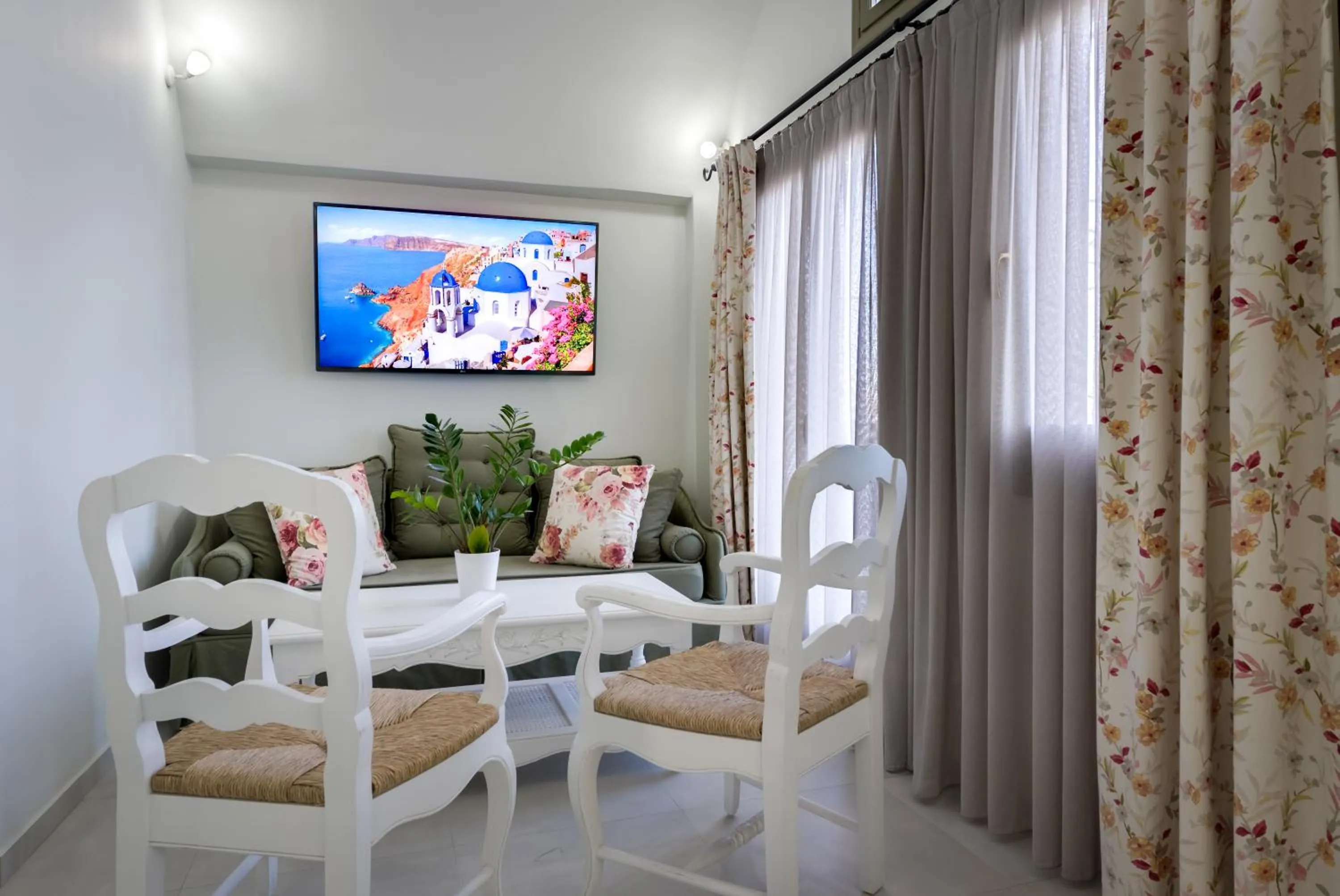 Seating area in Zephyros Hotel