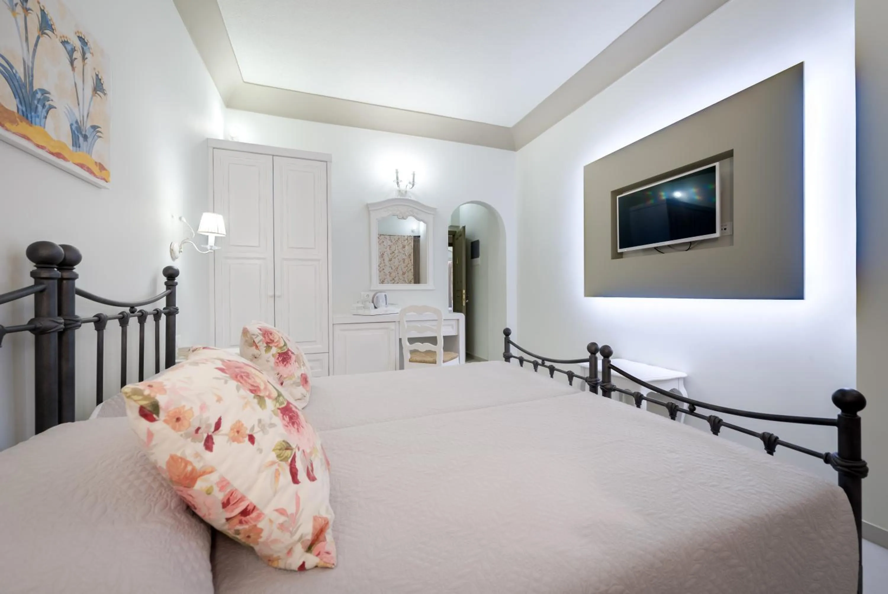 Bedroom, Bed in Zephyros Hotel