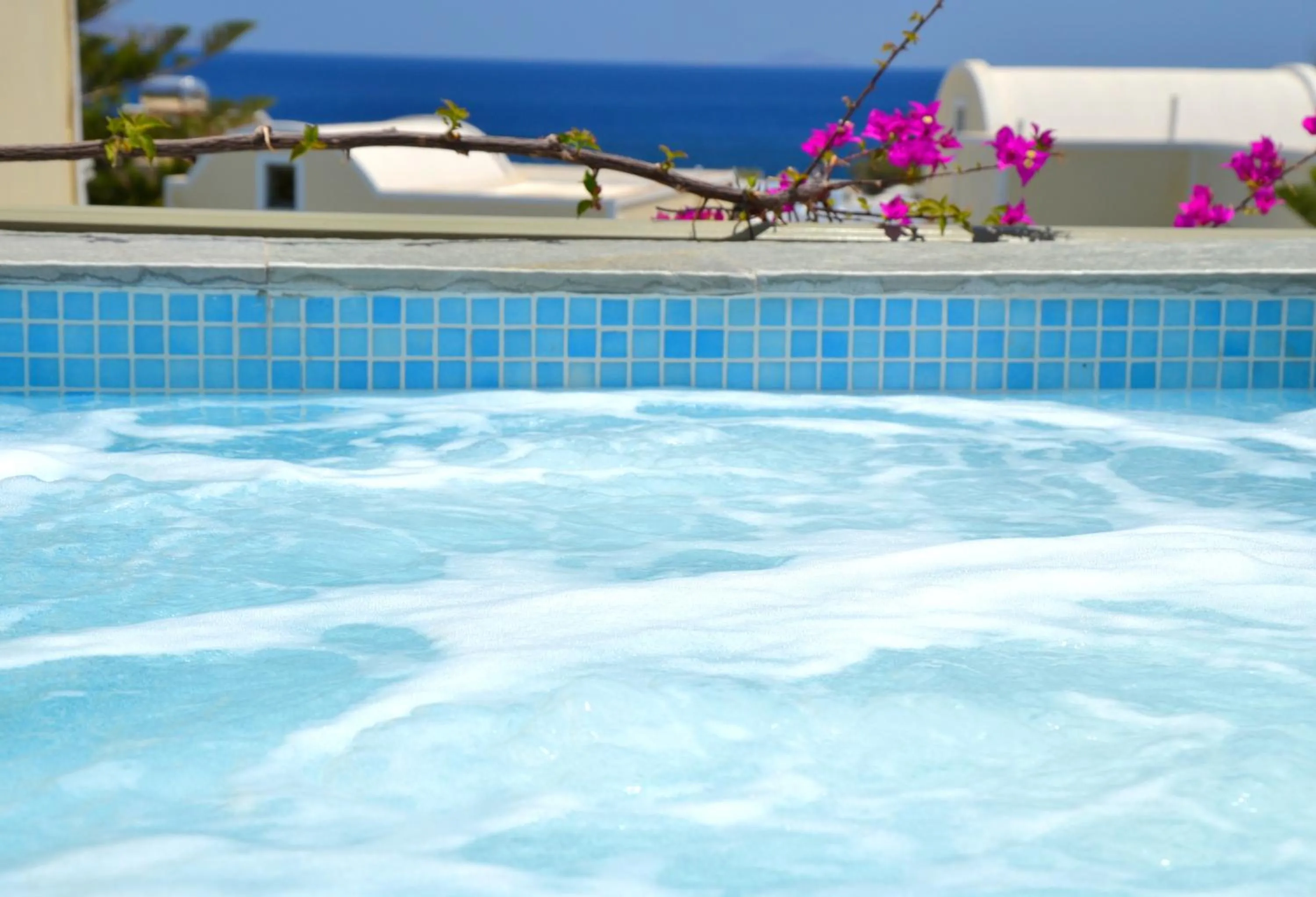 Hot Tub in Zephyros Hotel