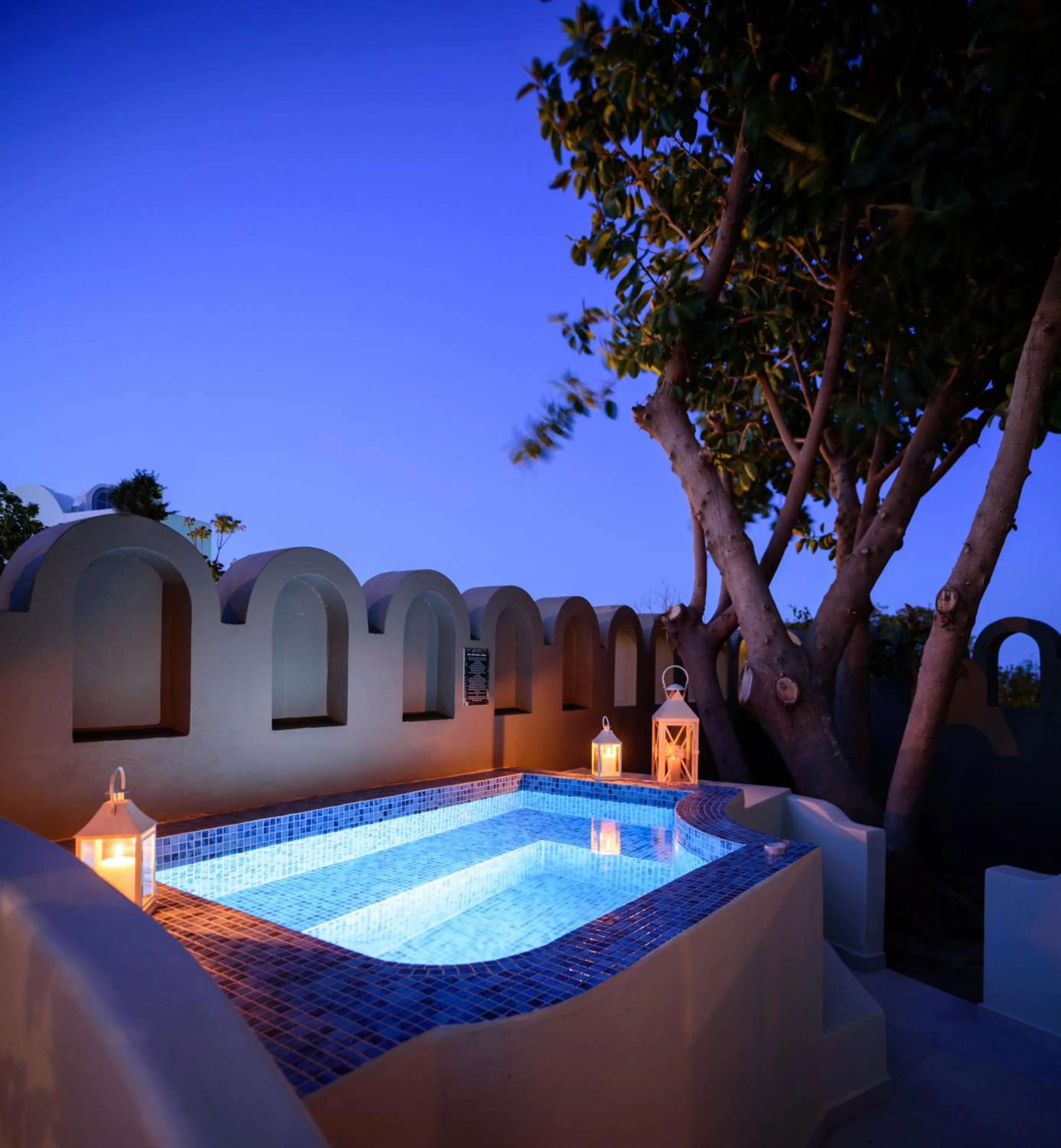 Night in Zephyros Hotel