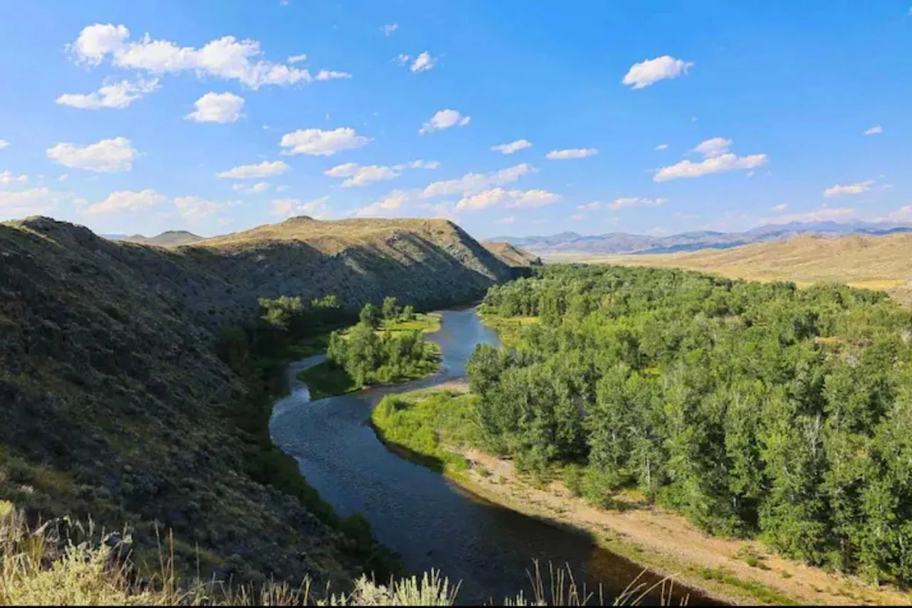 Sportsman Lodge Melrose MT