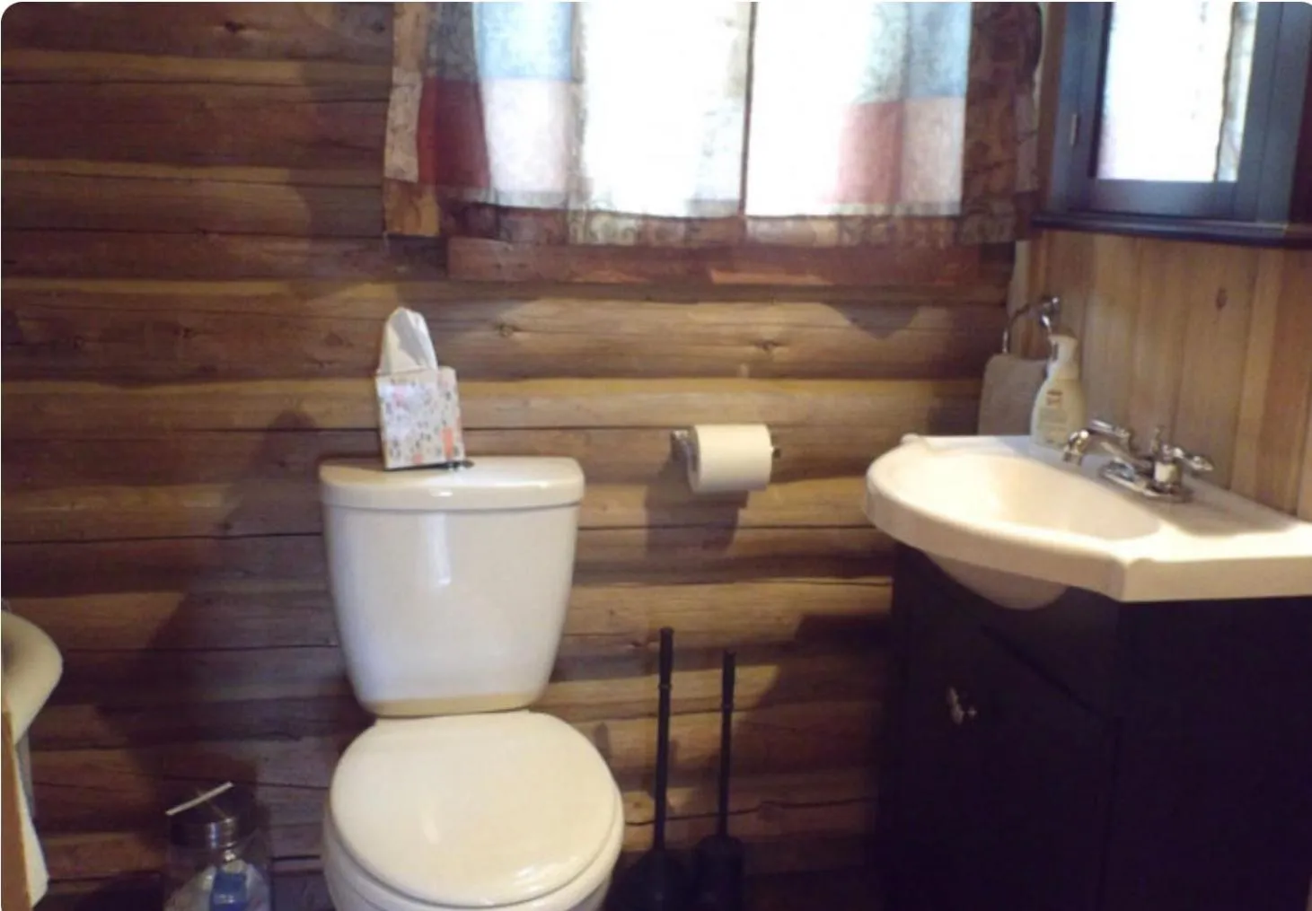 Sportsman Lodge Melrose MT