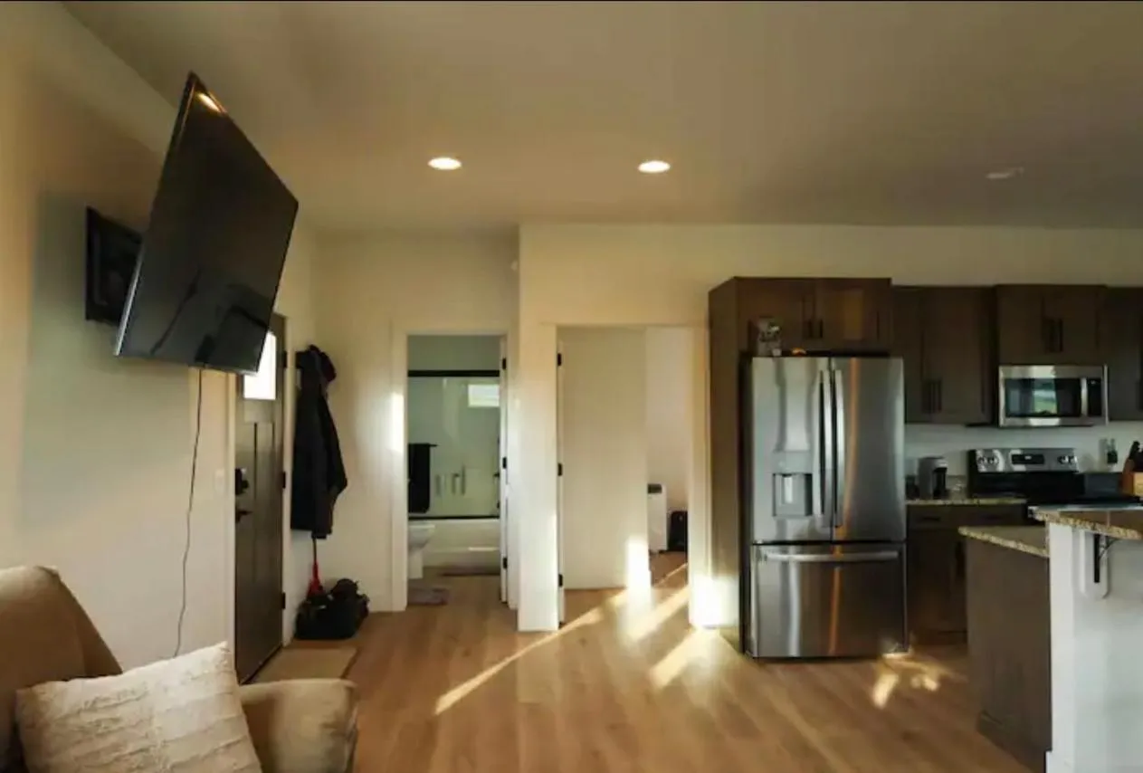 Sportsman Lodge Melrose MT