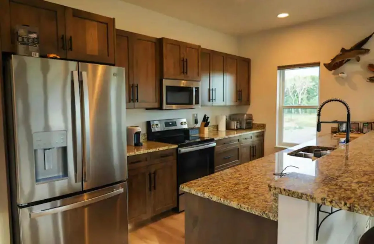 Sportsman Lodge Melrose MT