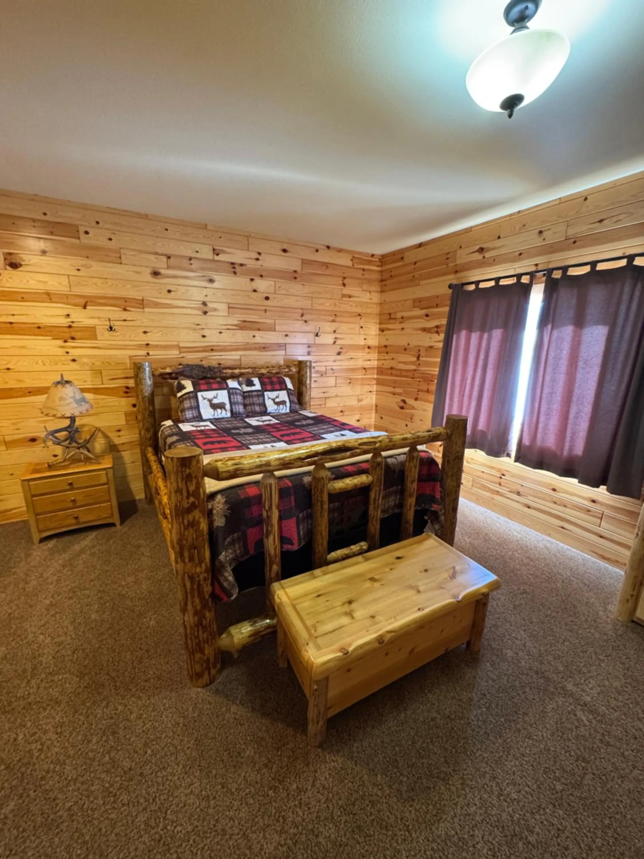 Sportsman Lodge Melrose MT